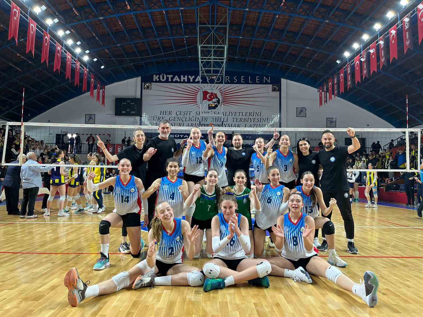 Nilüferin Genç Sultanları Türkiye Finallerinde