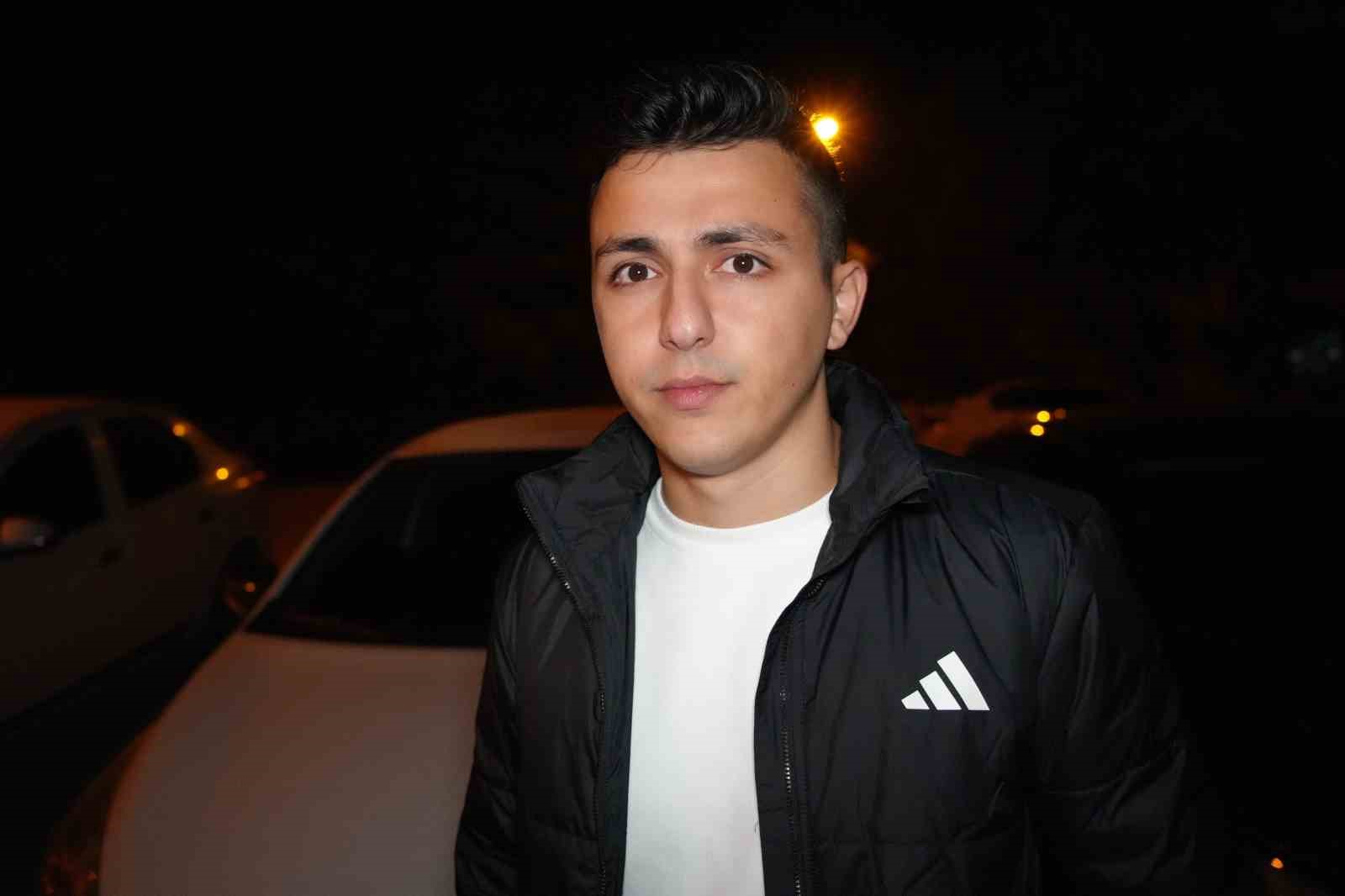 Edirnede Bozuk Yollar Sürücüleri Mağdur Ediyor