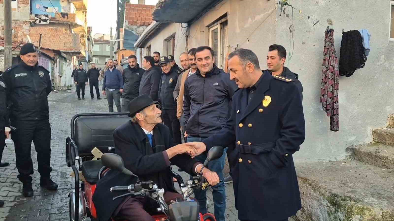 Emniyet Müdürü Sabahın İlk Işıklarında Aydoğduya Geldi: Burası Şehrin En Temiz Mahallesi Olacak