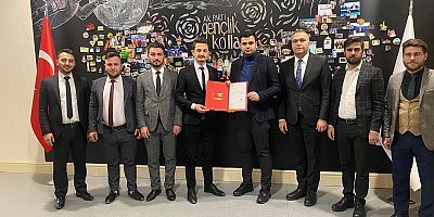 AK Parti Çorlu Gençlik Kolları Başkanı Onur Şen Oldu 
