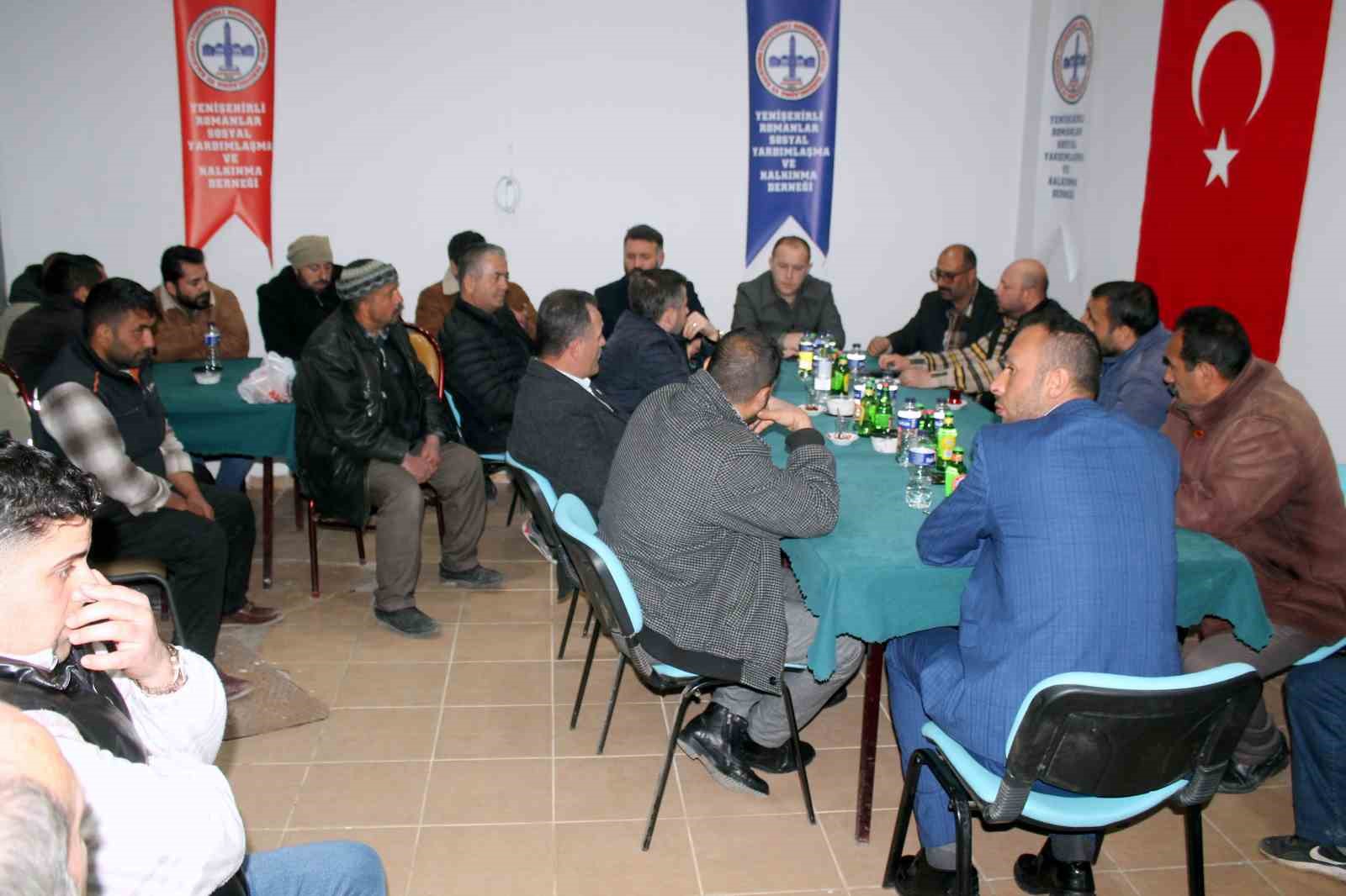 Ak Parti Roman Vatandaşlarla Bir Araya Geldi