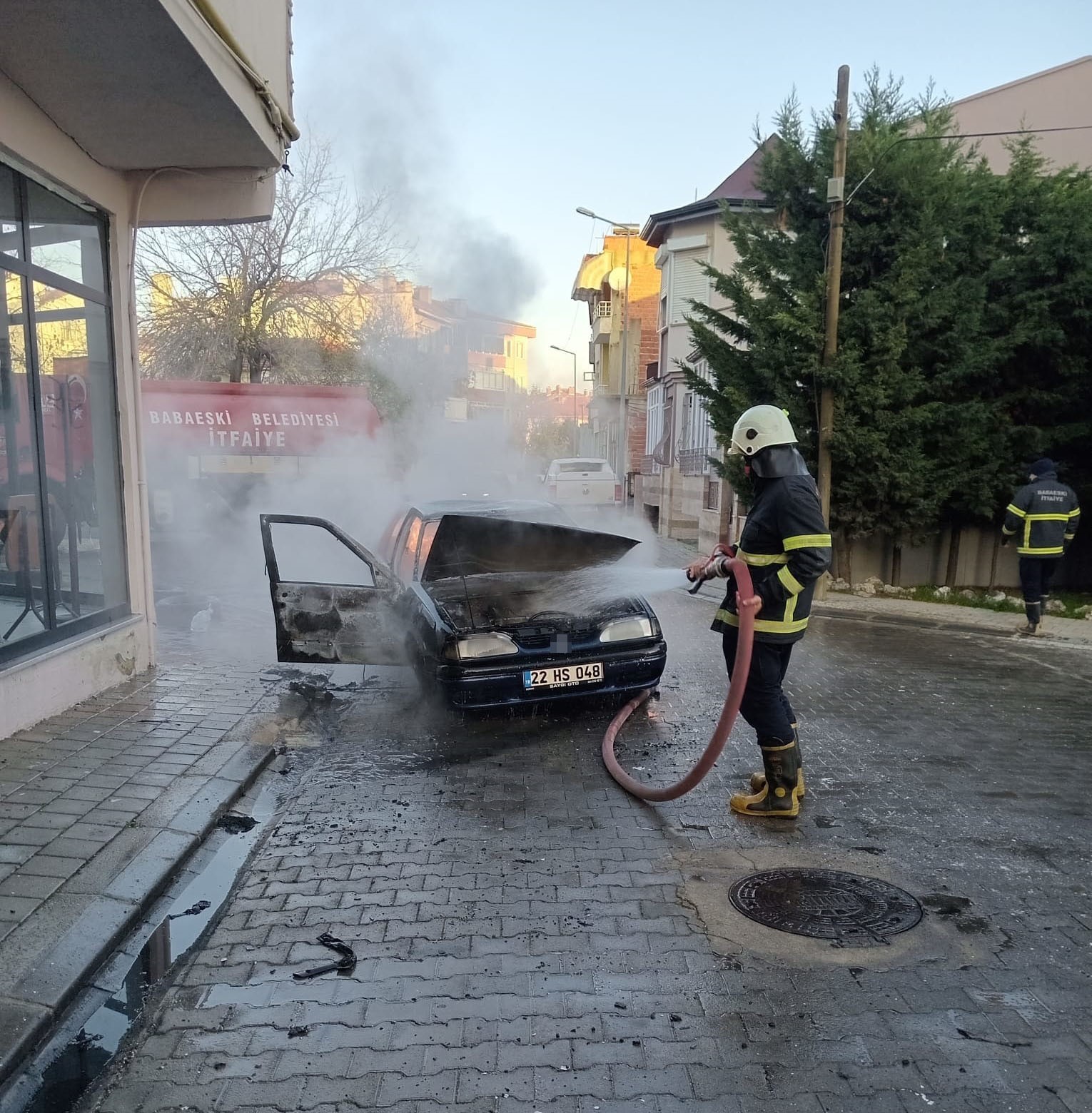 Babaeskide Otomobil Cayır Cayır Yandı