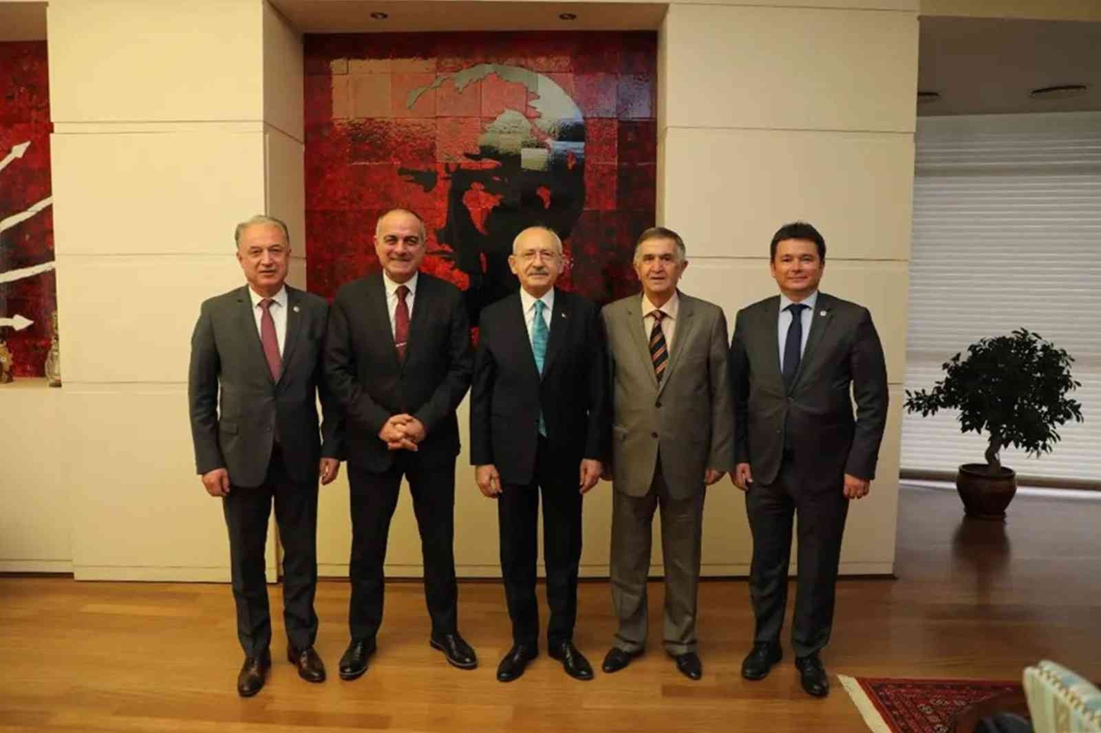 Başkan Sertaslan Halk Büfeleri Ankarada Anlattı