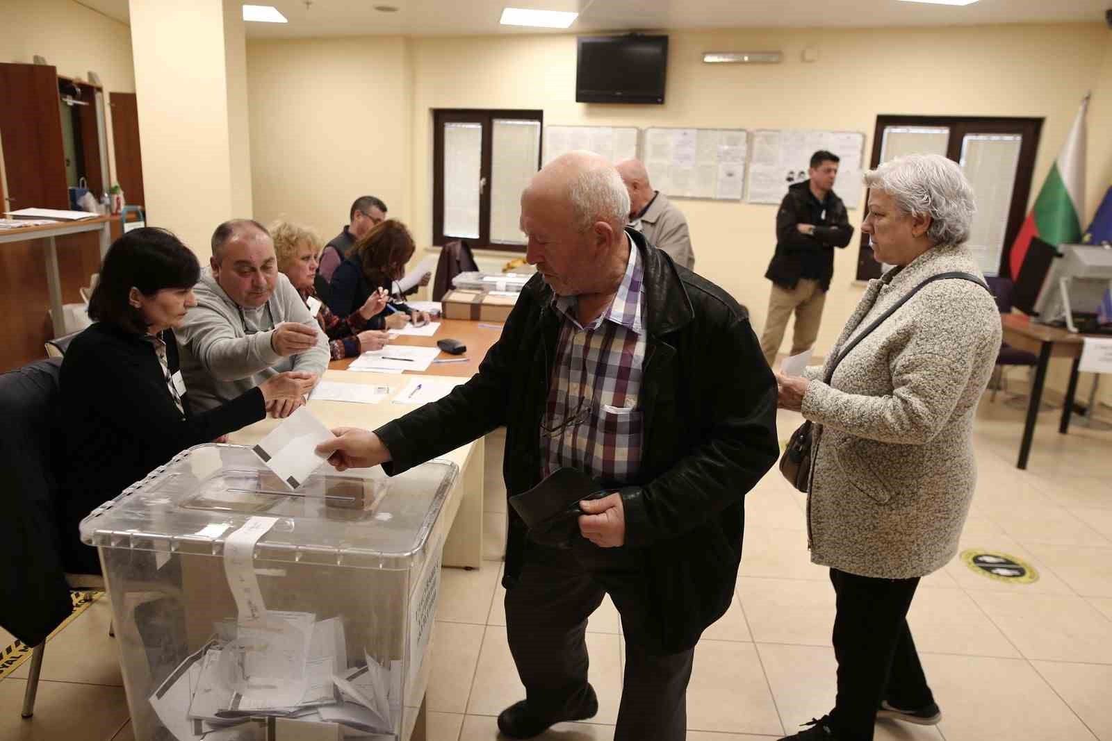 Bulgaristan Parlamento Seçimleri İçin Trakyadan 12 Bin 682 Oy Kullanıldı