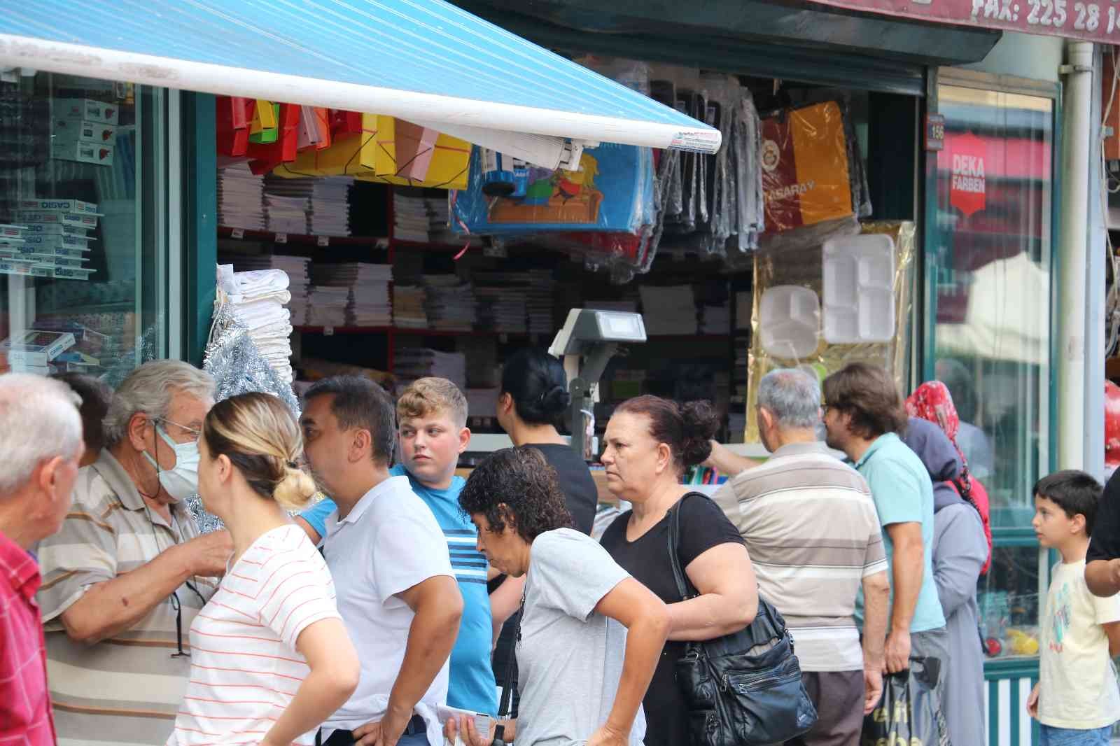 Bulgarların Alışveriş Listesine Kırtasiye Ürünleri De Eklendi