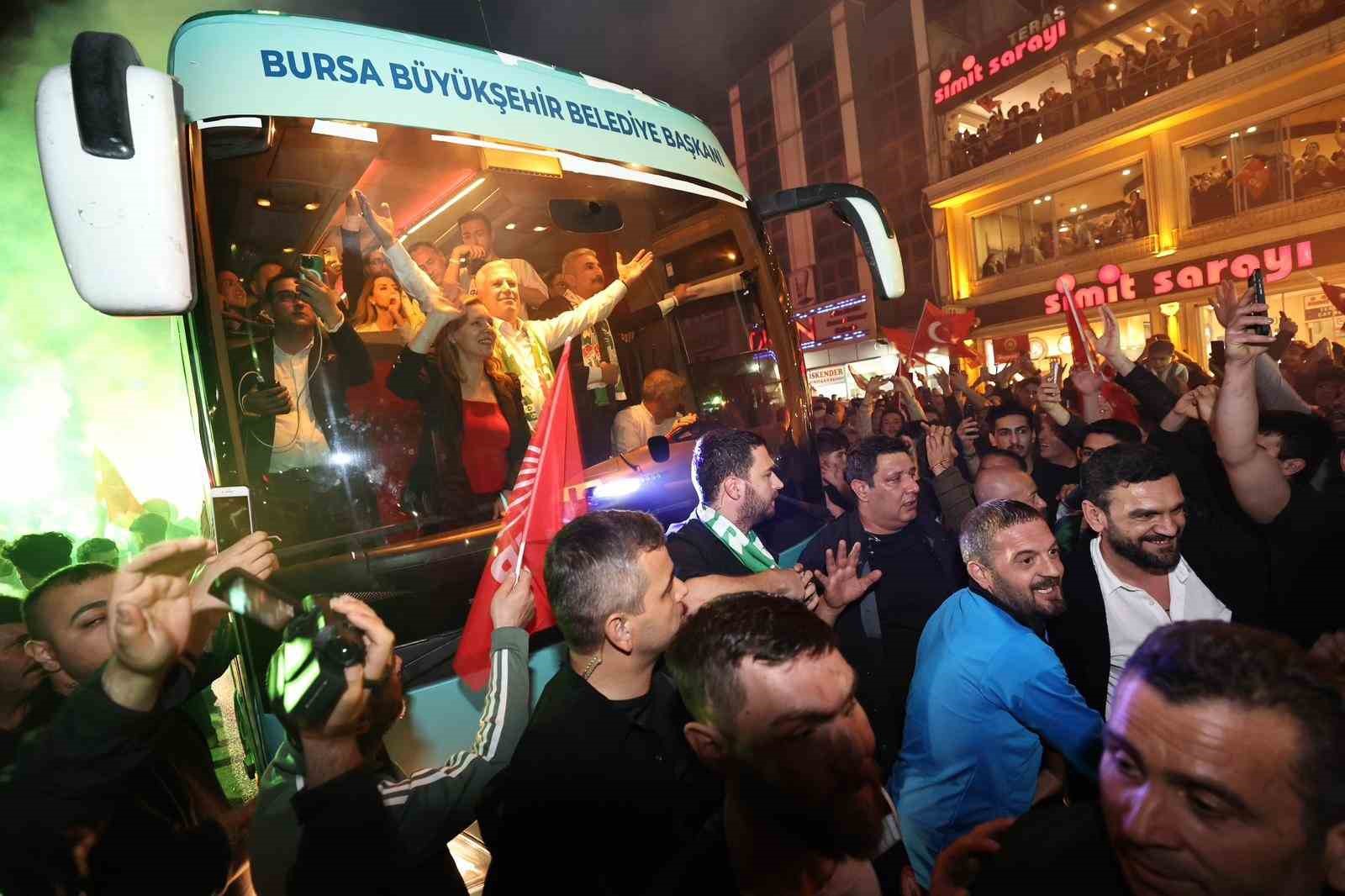 Bursa Büyükşehirde Yüzde 47,60 İle Bozbey, 6 İlçede Chp, 9 İlçede Ak Parti, 2 İlçede İyi Parti İpi Göğüsledi