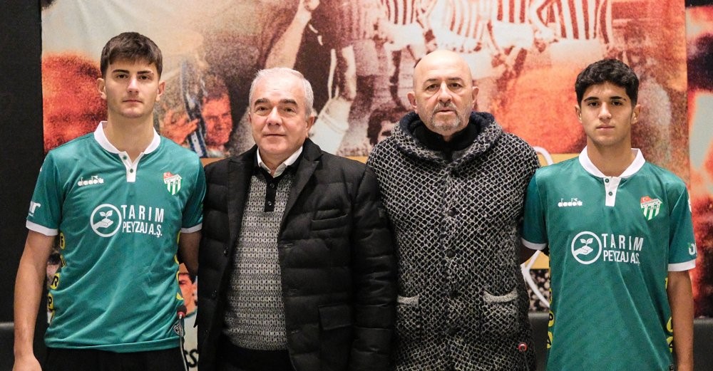 Bursaspor Kulübü, Ahmet Hakan Atış Ve Ahmet Berke Ayla Profesyonel Sözleşme İmzaladı