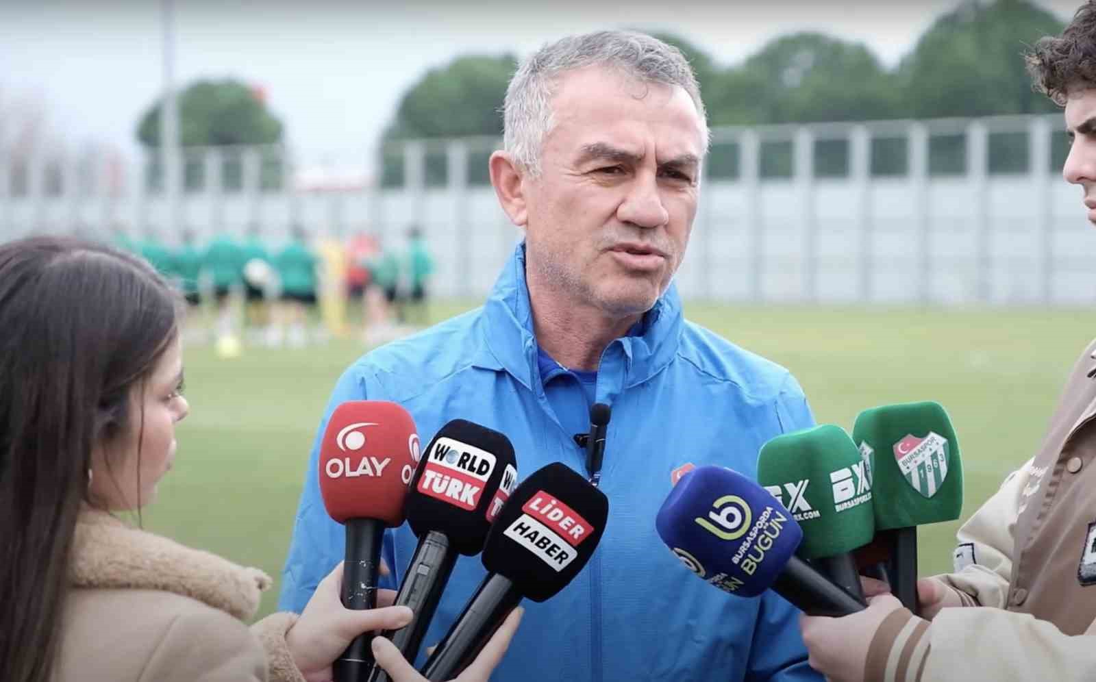 Bursasporda Teknik Direktör Ümit Şengülle Yollar Ayrıldı