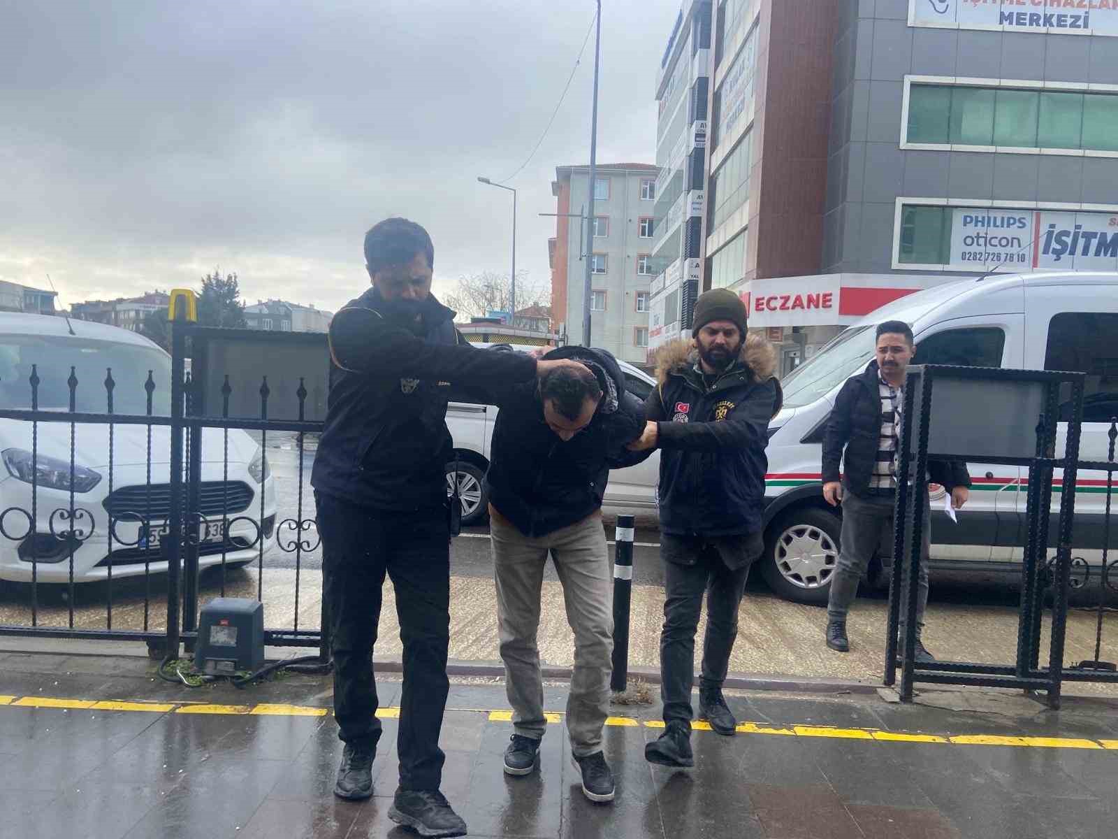 Çerkezköy Polisi Hırsızlık Şüphelilerini İstanbulda Yakaladı