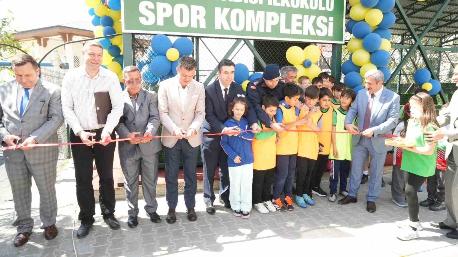 Çorlu Emlak Konut Ergene Vadisi İlkokuluna Spor Kompleksi Açıldı