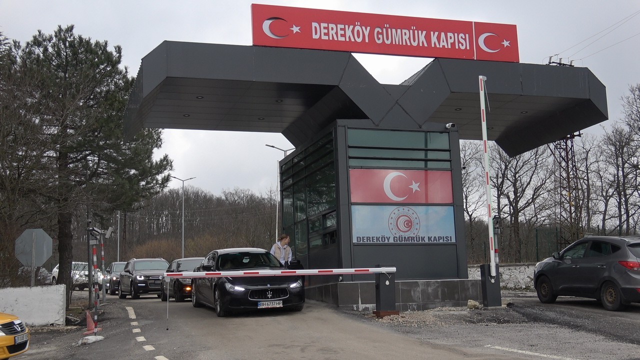 Dereköy Sınır Kapısında Hgs Etiketi Satışı Başladı