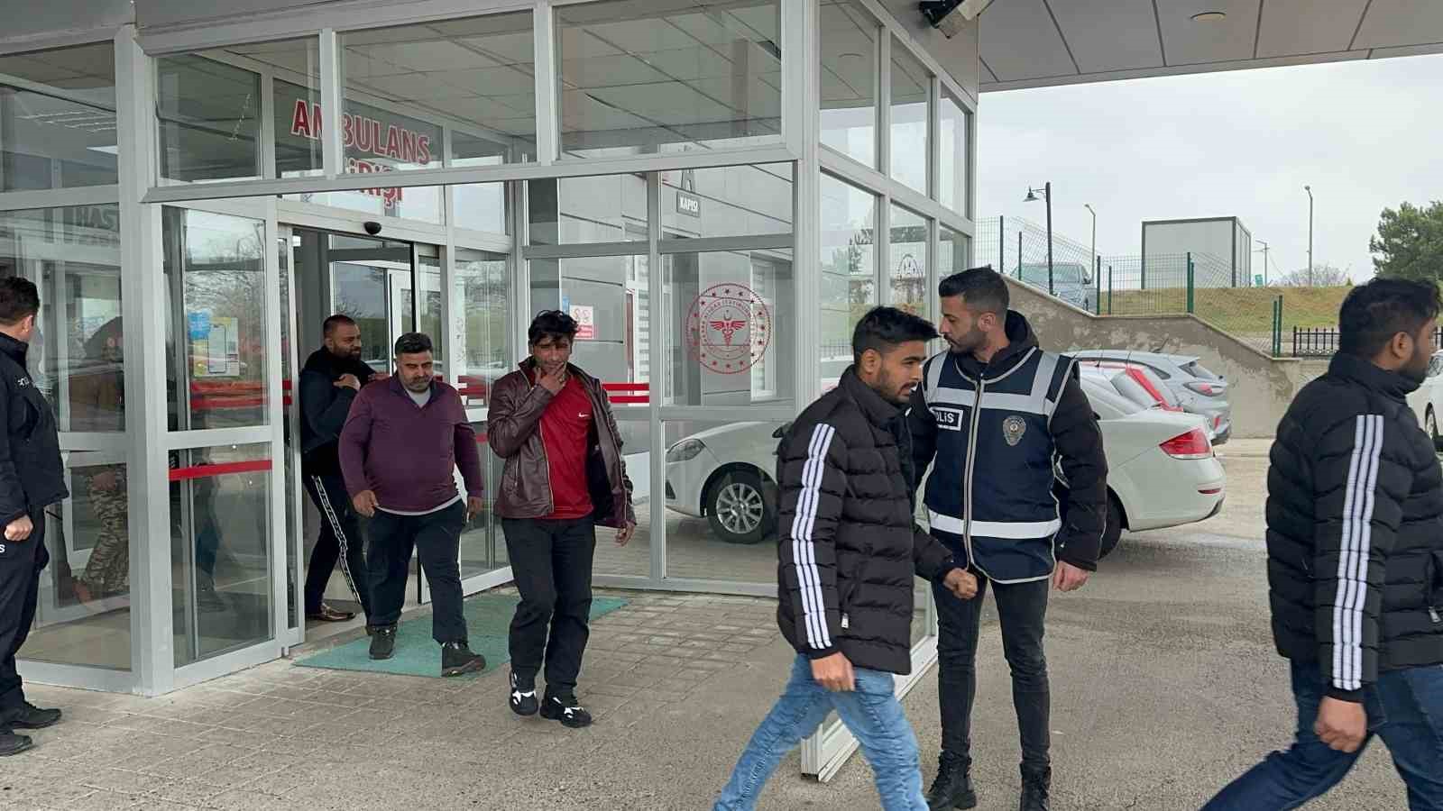 Düzensiz Göçmenlere Polis Engeli
