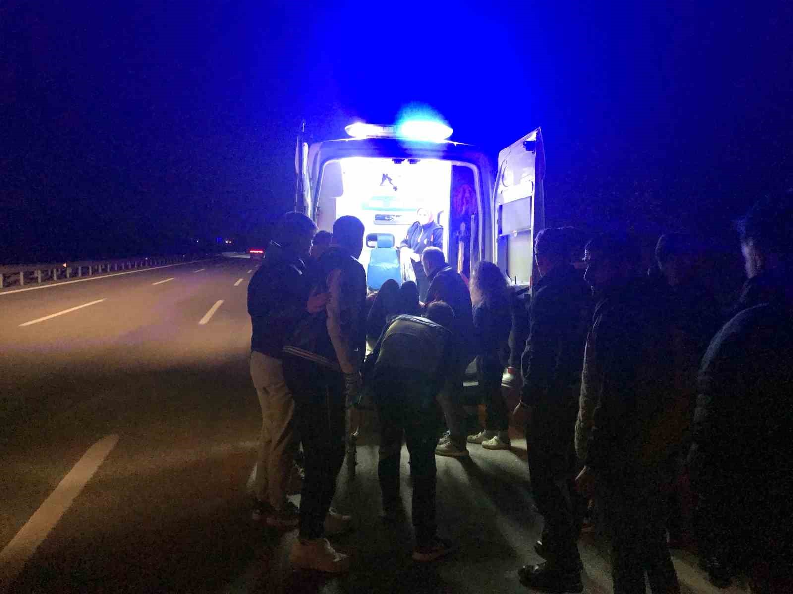 Edirnede Alkolü Sürücü Yaptığı Kazada Yaralandı
