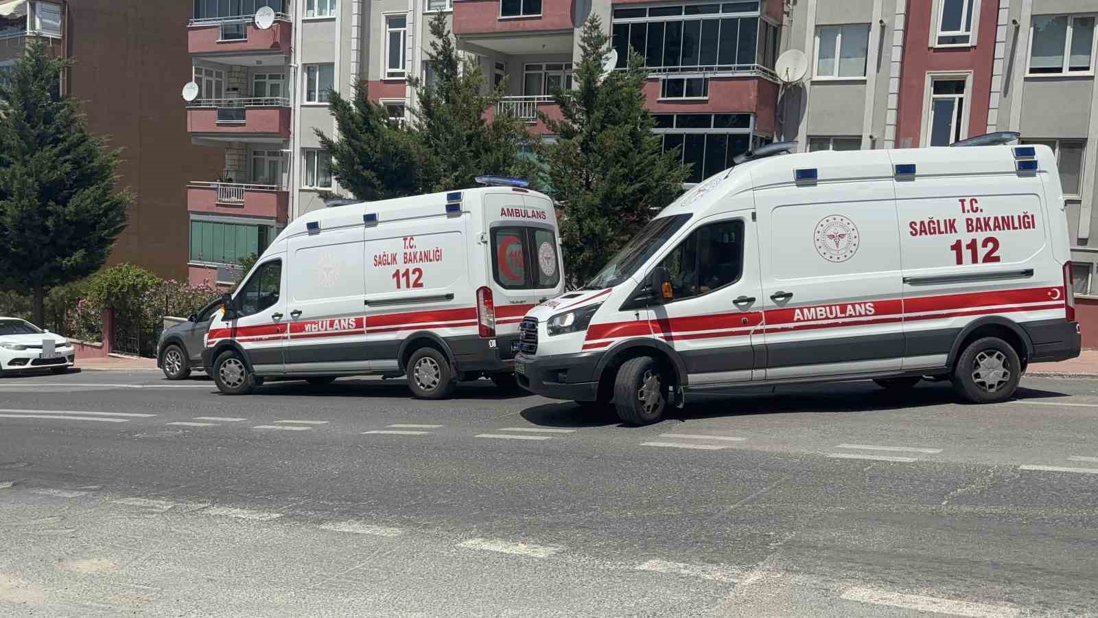 Edirnede Elektrikli Bisiklet Kazası: Baba, Düşen Oğlunun Peşinden Atladı