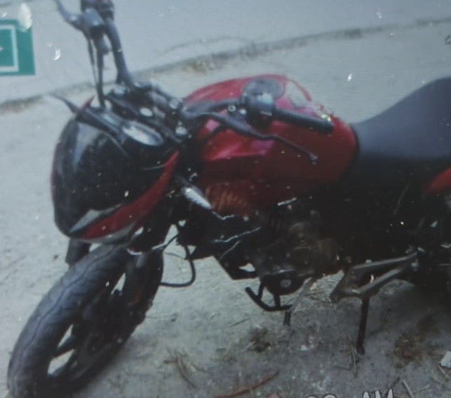 Edirnede Otomobil İle Motosiklet Çarpıştı: 2 Yaralı
