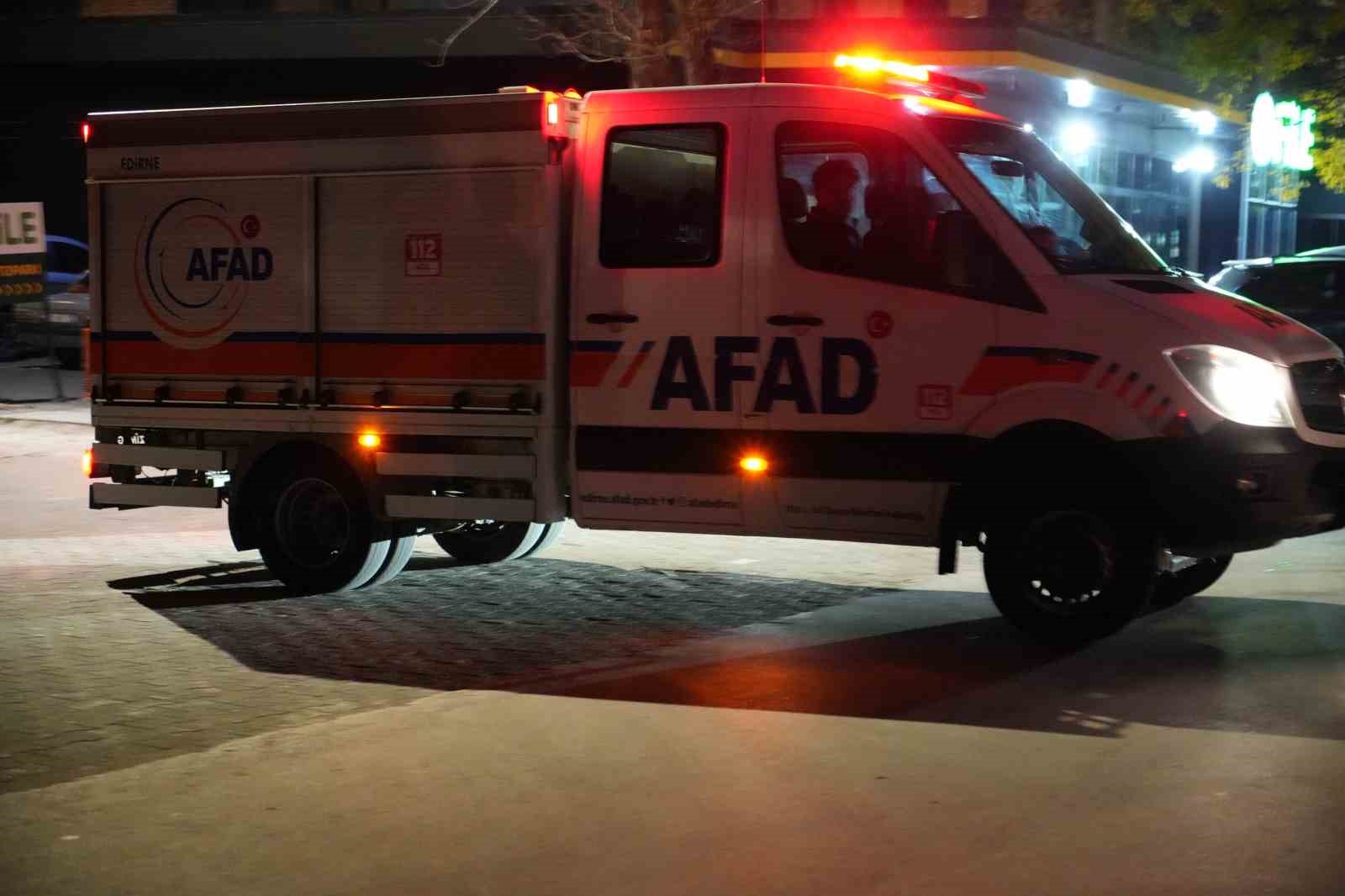Edirnede Pastanede Yangın Paniği: Mahalleli Sokağa Döküldü