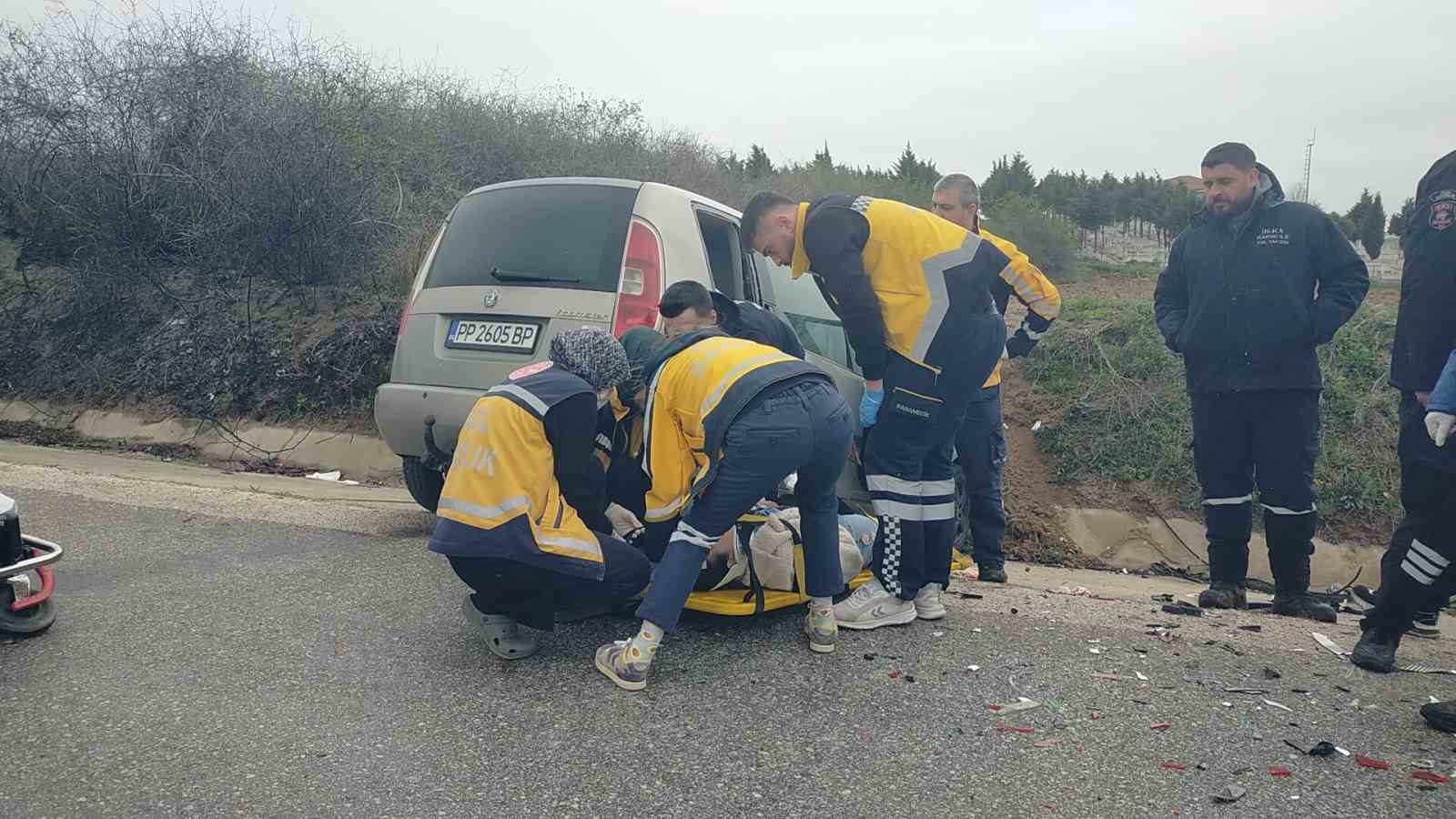 Edirnede Trafik Kazası: 5 Yaralı