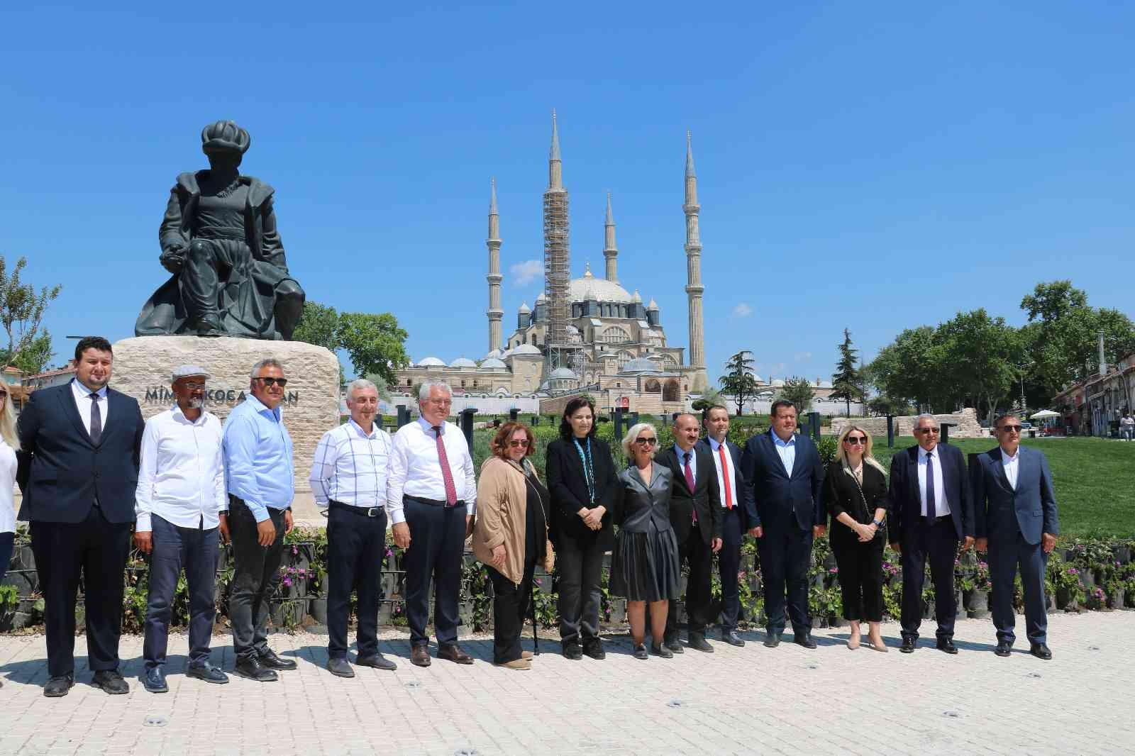 Edirnenin Kanayan Yarası Selimiye Meydanı Hak Ettiği Görünüme Kavuştu
