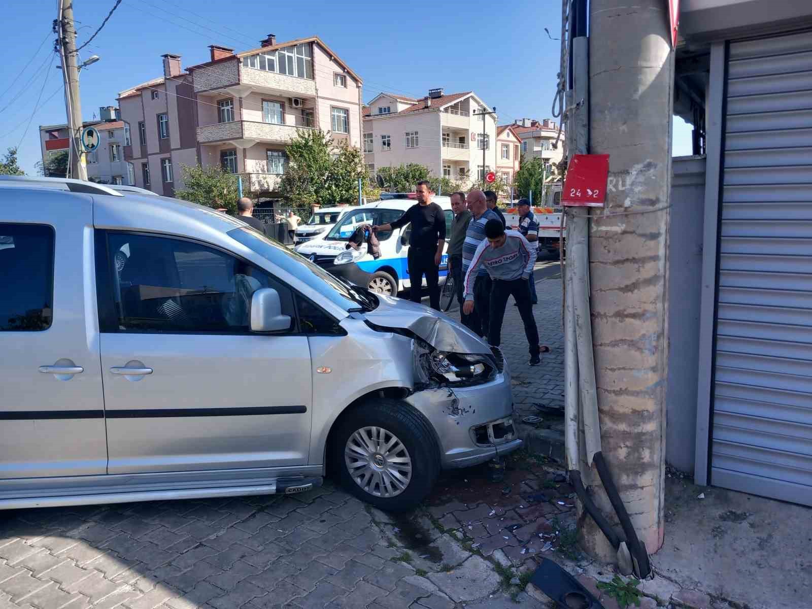 Ehliyetsiz Sürücünün Yayaya Çarptığı Kaza Kamerada