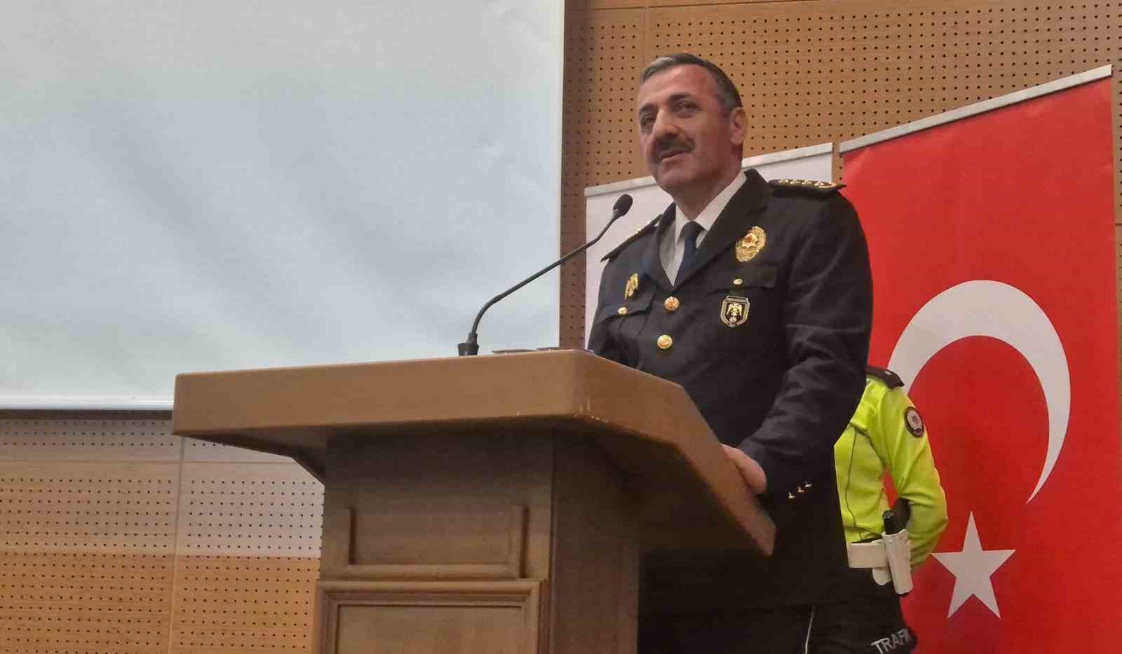 Emniyet Müdüründen Perşembe Pazarı Uyarısı: Bu Bir Eziyet