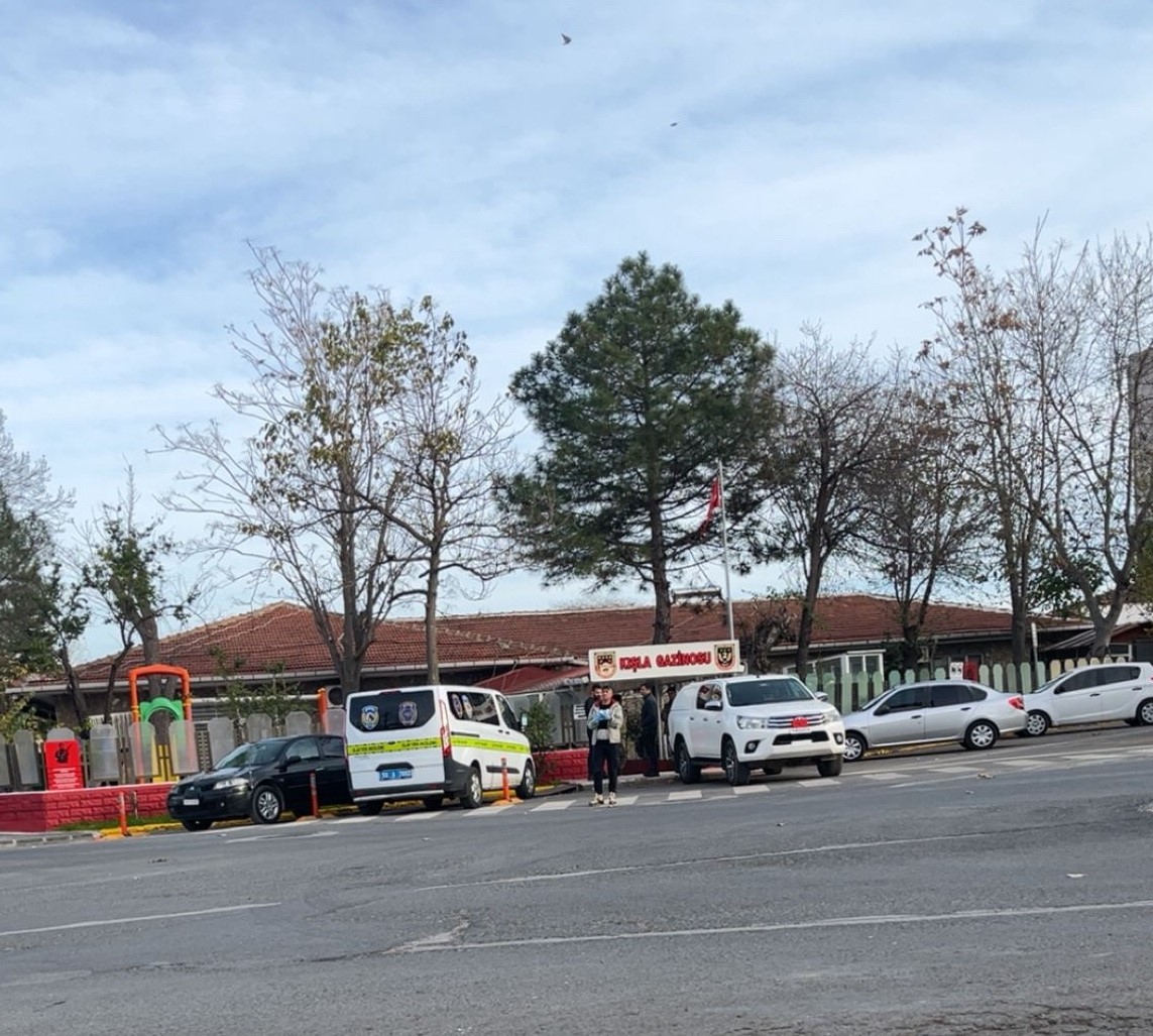 Hayraboluda Görev Sırasında Fenalaşan Asker Hayatını Kaybetti