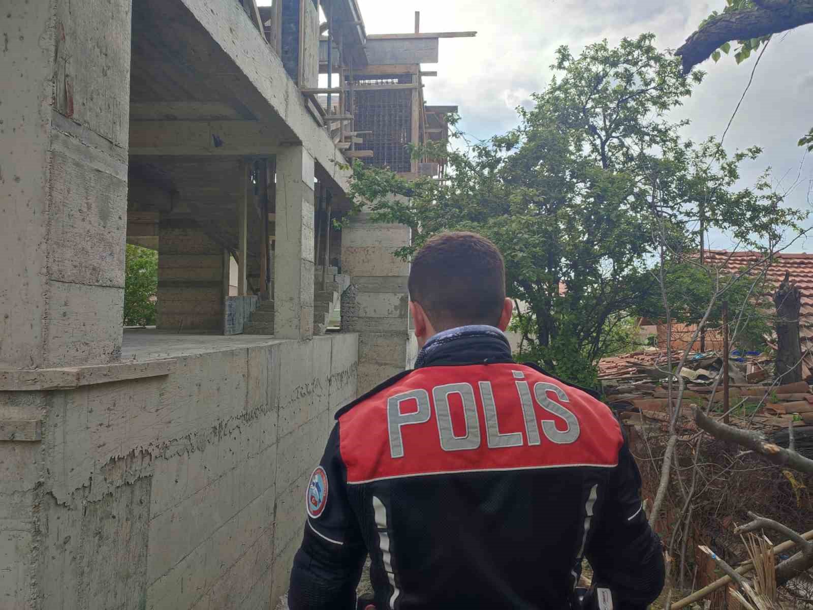 İnşaattan Düşen İşçi Yaralandı