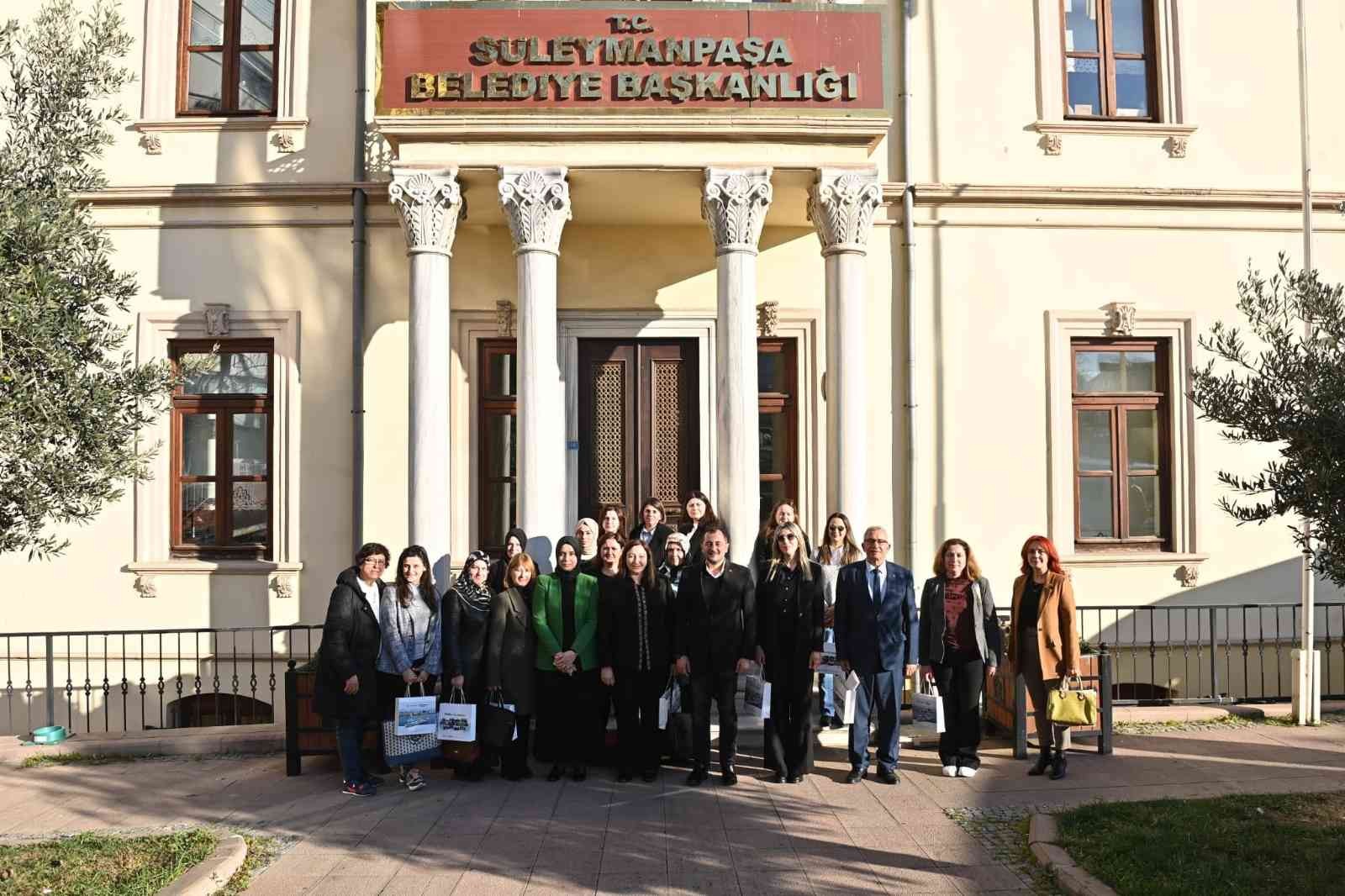 İskeçe Türk Birliği Üyesi Hanımlar Tekirdağda