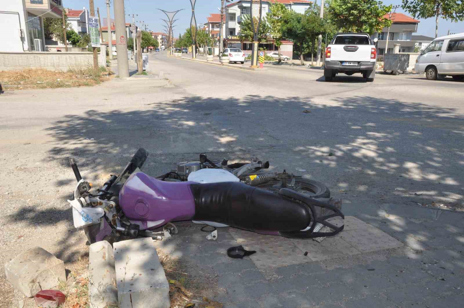 Keşanda Devrilen Motosikletin Sürücüsü Yaralandı