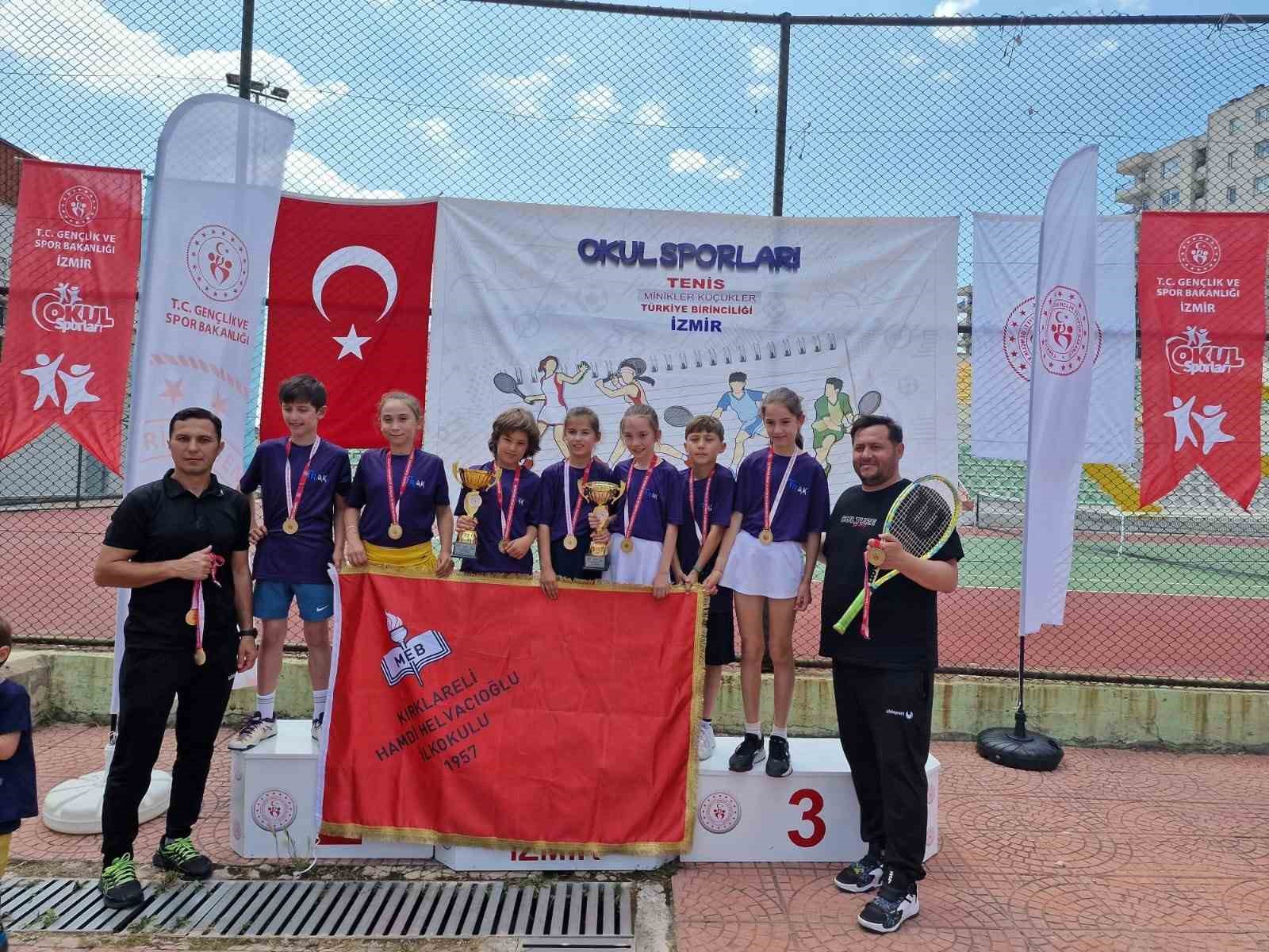 Kırklarelili Minik Tenisçiler Türkiye Şampiyonu Oldu