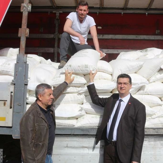 Kırklarelinde 302 Arıcıya 108 Ton Şeker Dağıtıldı