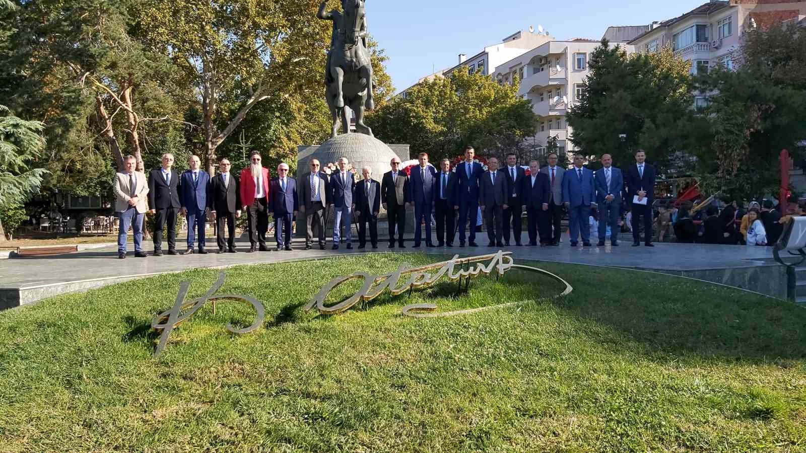 Kırklarelinde Ahilik Haftası Etkinlikleri Törenlerle Kutlanıyor