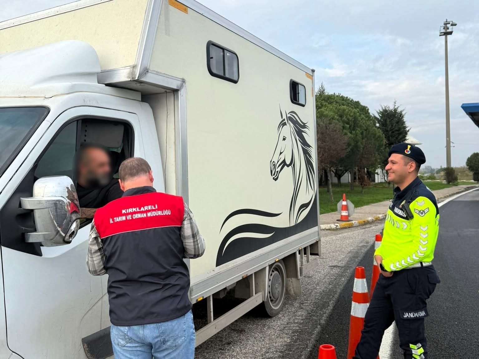 Kırklarelinde Canlı Hayvan Ve Hayvansal Ürünlerin Nakillerine Denetim