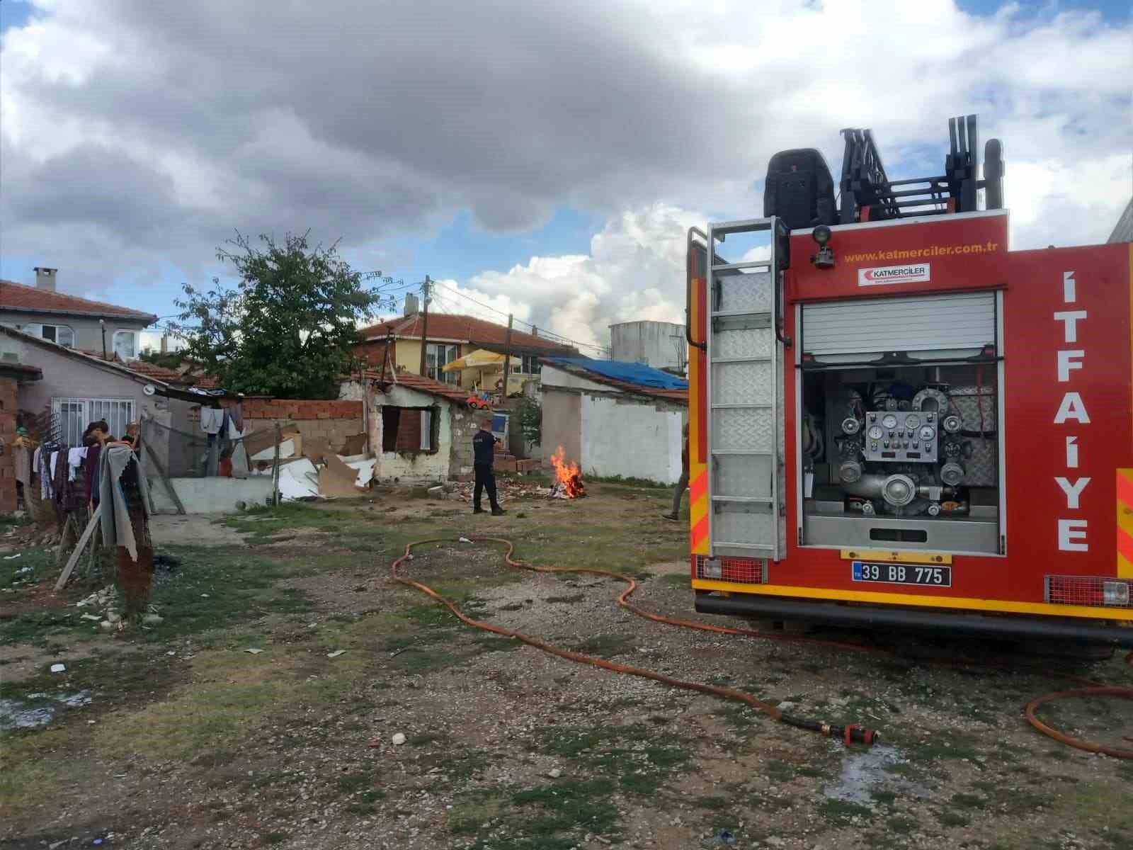 Kırklarelinde Ev Yangını