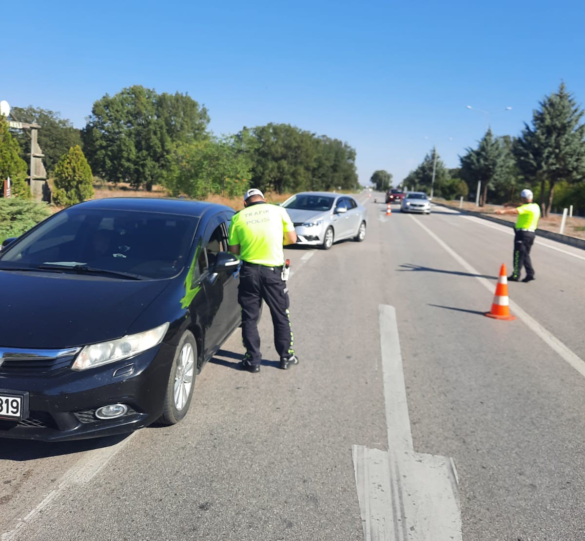 Kırklarelinde Trafik Denetimi: 193 Araç Trafikten Men Edildi