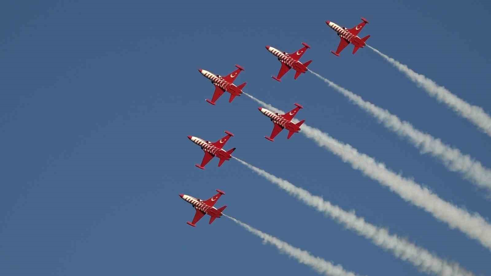 Kırklarelinde Türk Yıldızları Nefes Kesti