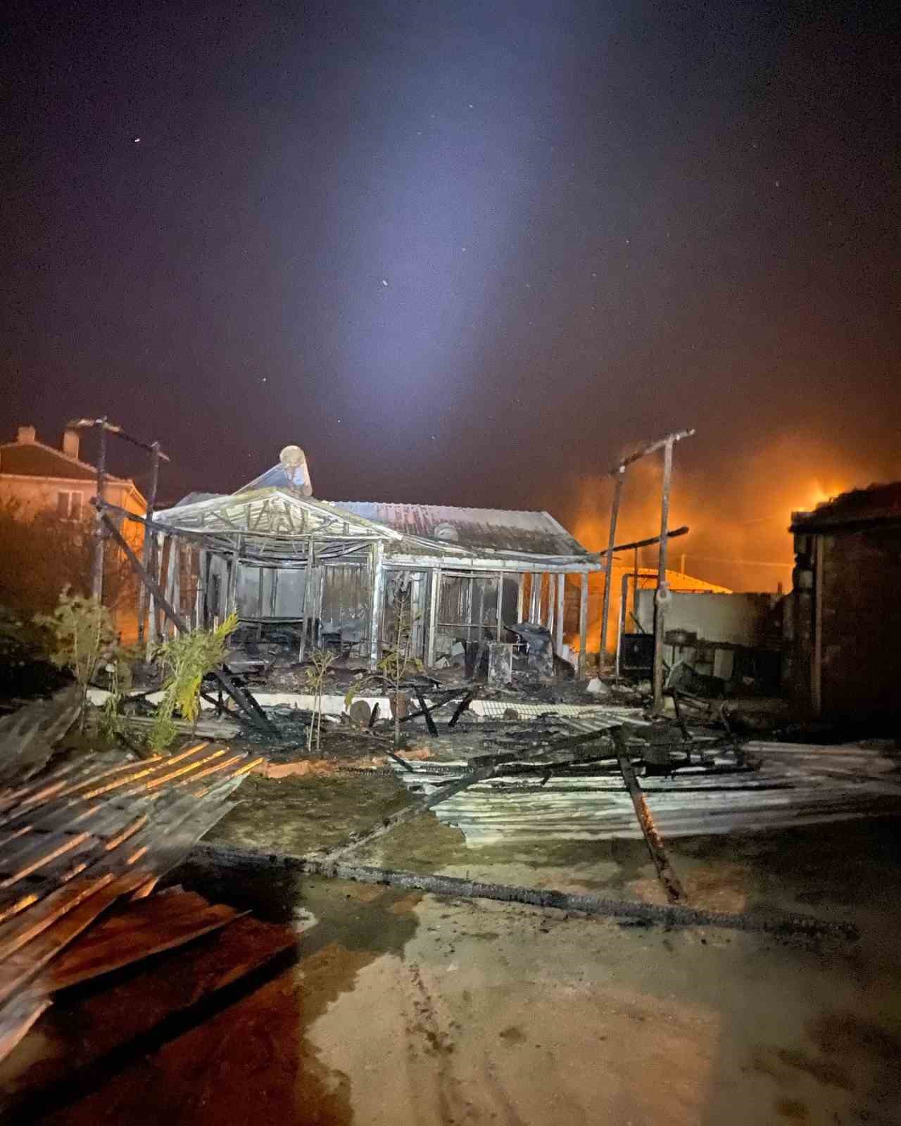Kırklarelinde Yangın: 1 Kişi Yaralandı