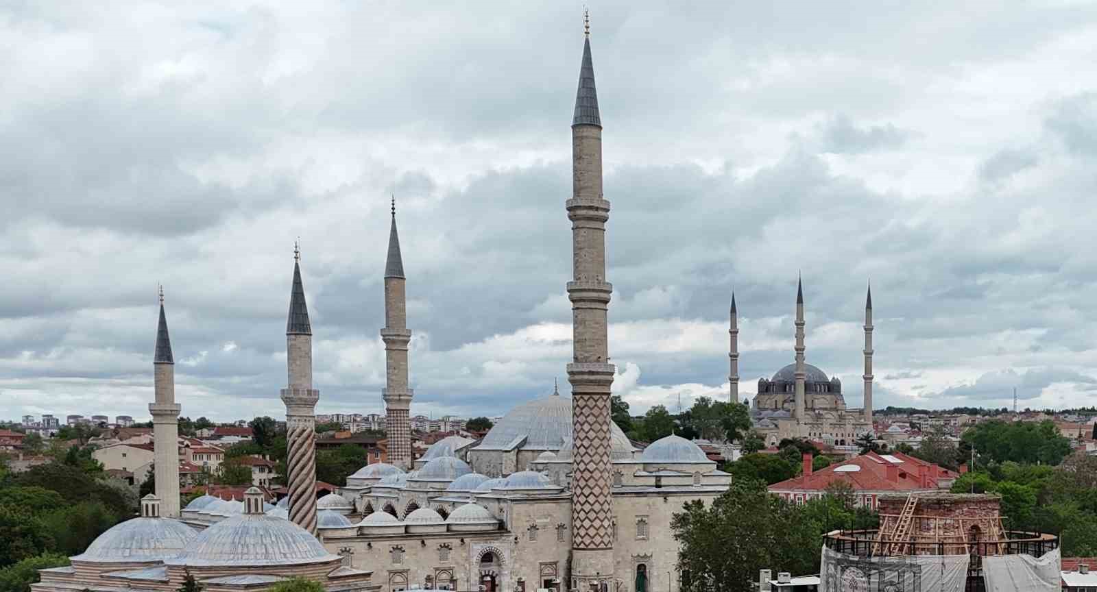 Mimariyle Yazılmış Tarih: Edirnenin Selatin Camilerinde Gizli Anlamlar Ortaya Çıktı