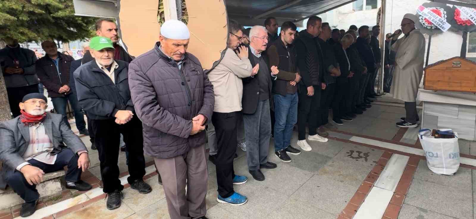 Perde Asarken Düşen Kadın Öldü