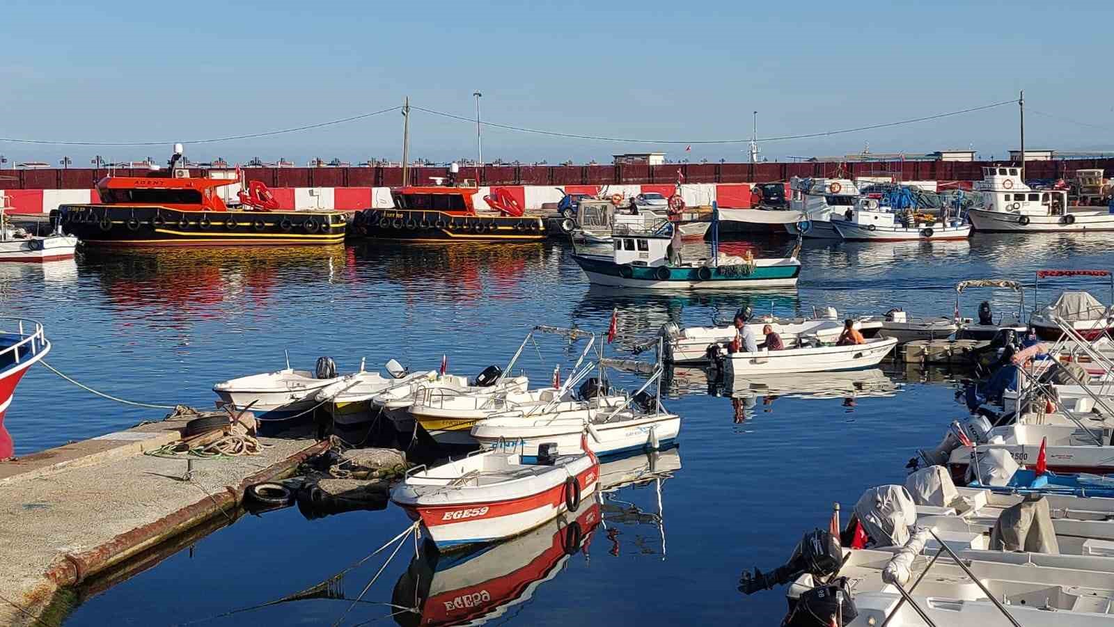 Sıcak Sular Balıkçıların Rotalarını Karadenize Çevirtti