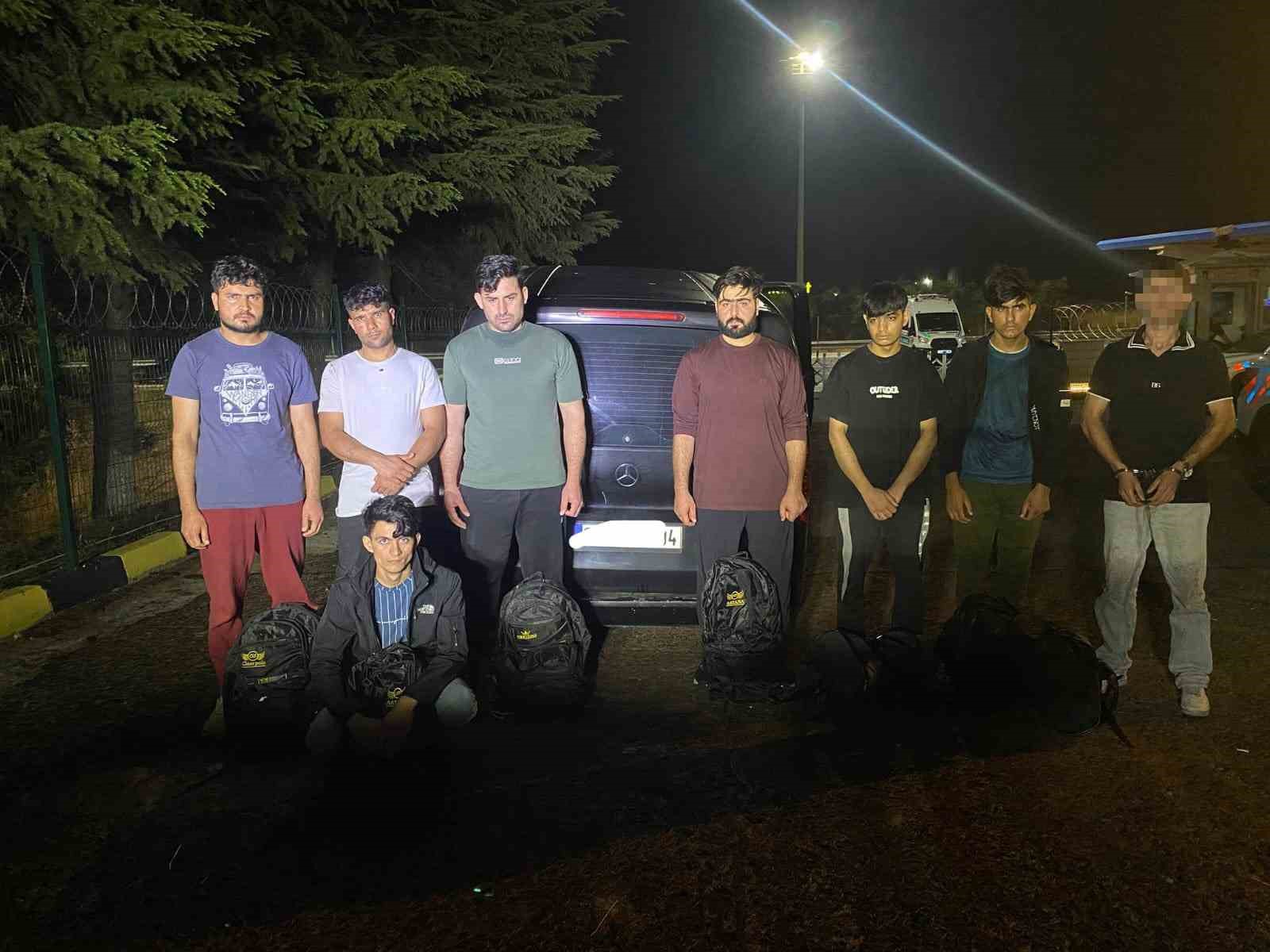 Tekirdağda Göçmen Kaçakçılığı Operasyonunda 7 Düzensiz Göçmen Yakalandı
