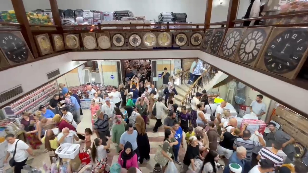 Tekirdağda İndirim İzdihamı