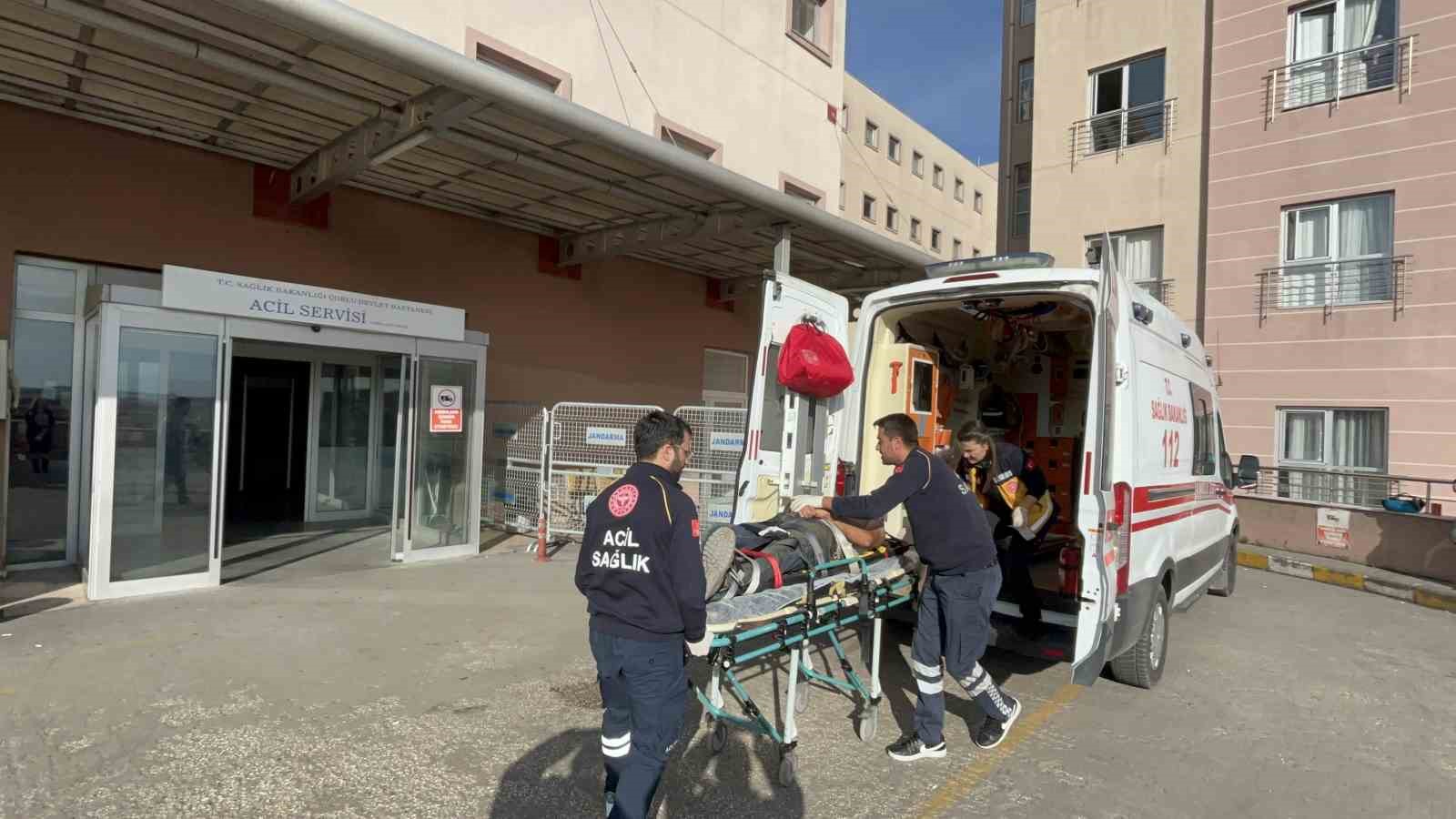 Tekirdağda İskeleden Düşen İşçi Ağır Yaralandı