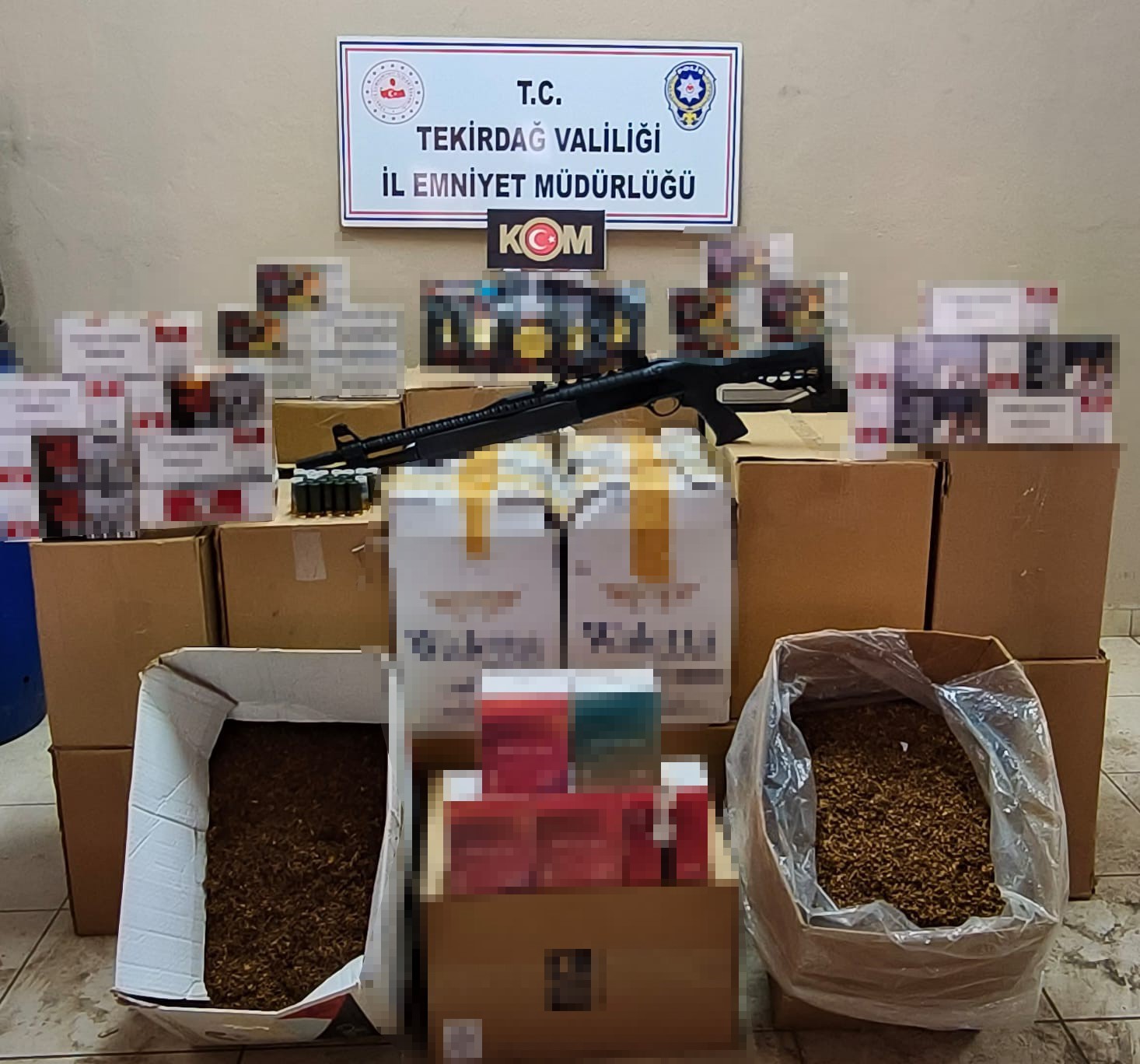 Tekirdağda Kaçak Tütün Ve Sigara Operasyonu
