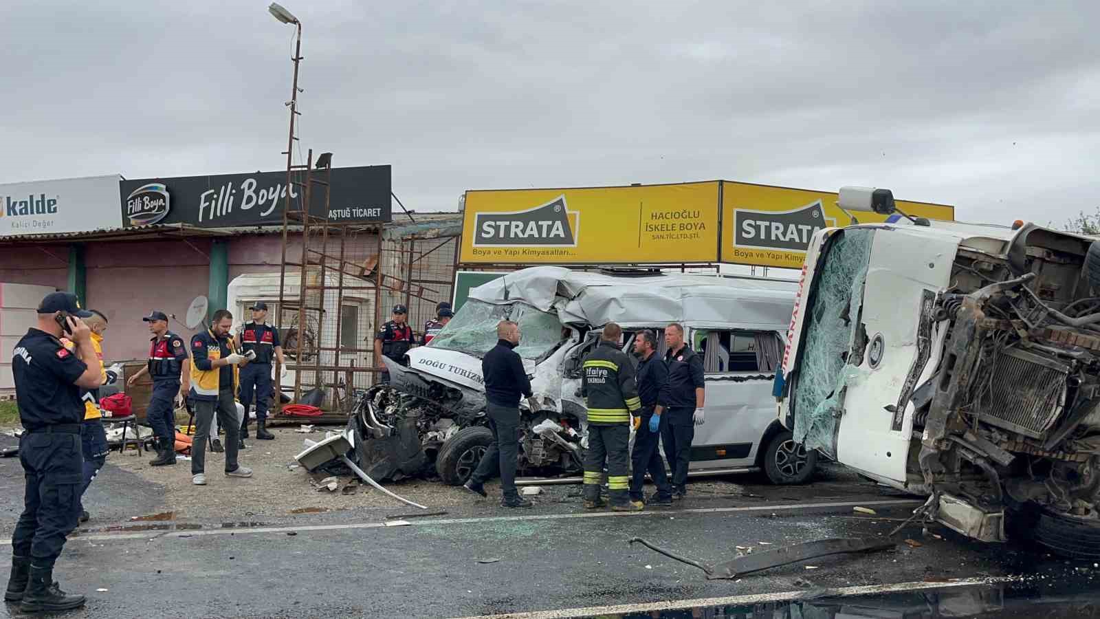 Tekirdağda Korkunç Kazada Ölenlerin Kimlikleri Belirlendi