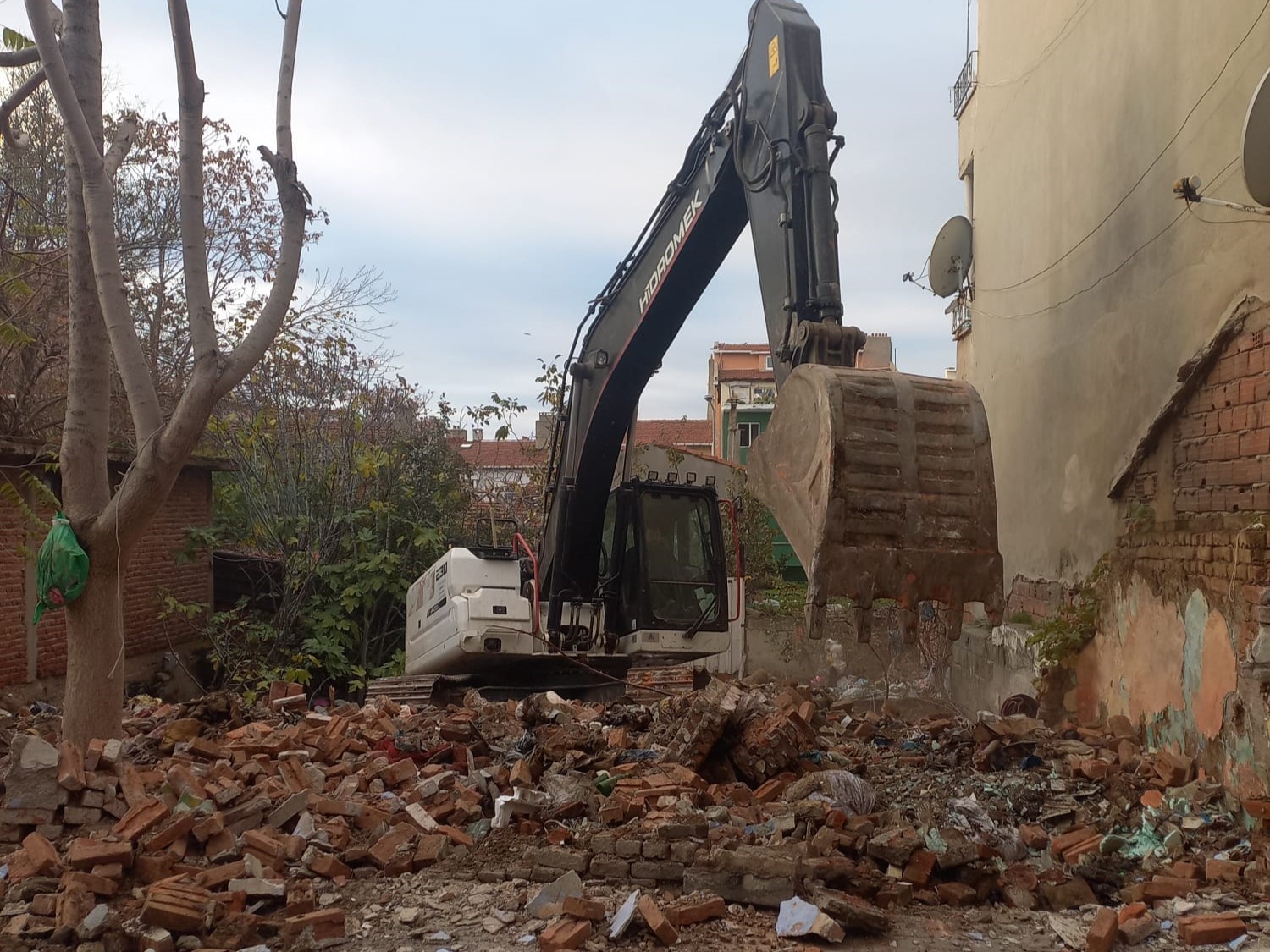 Tekirdağda Metruk Binalara Sıkı Takip