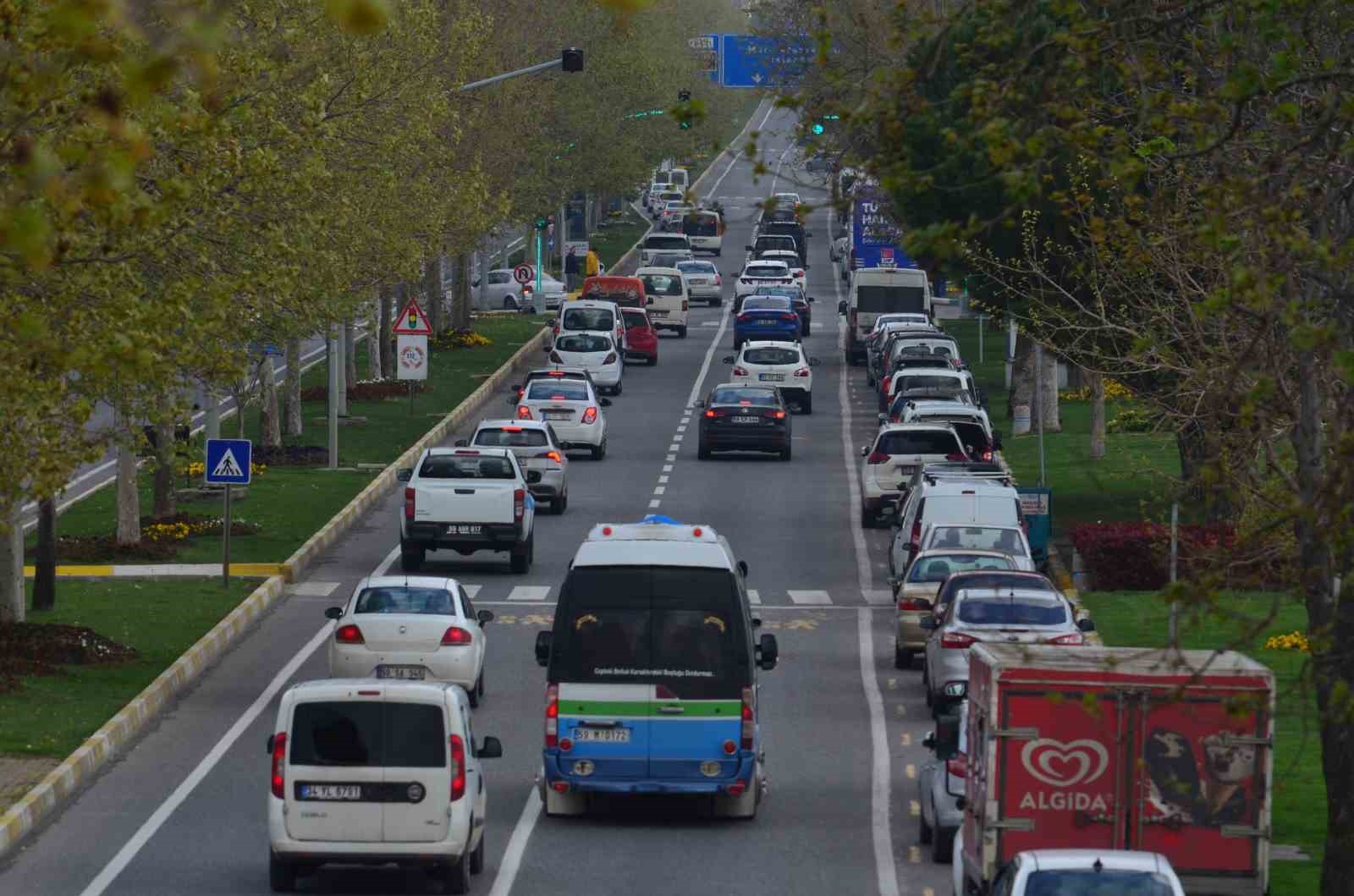 Tekirdağda Motorlu Kara Taşıt Sayısı 354 Bine Yükseldi