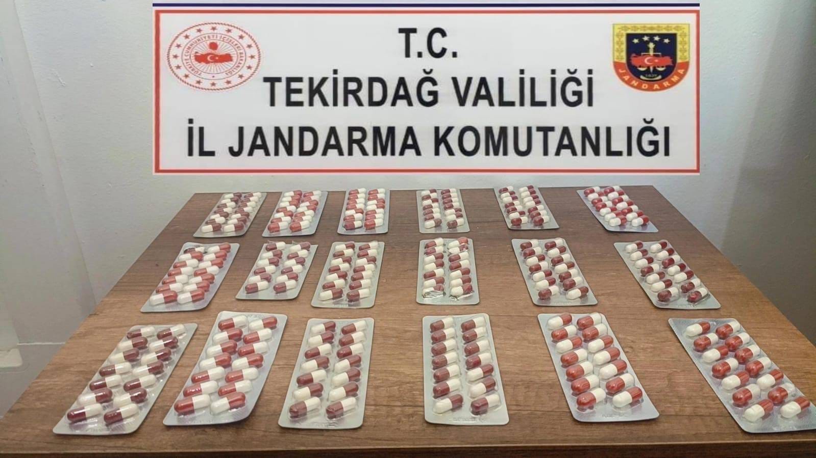 Tekirdağda Operasyonlarda Uyuşturucu Ve Silah Ele Geçirildi