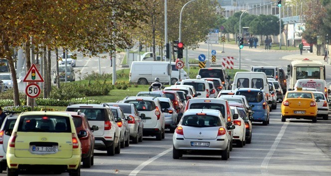 Tekirdağda Trafiğe Kayıtlı Araç Sayısı 381 Bin 389A Ulaştı
