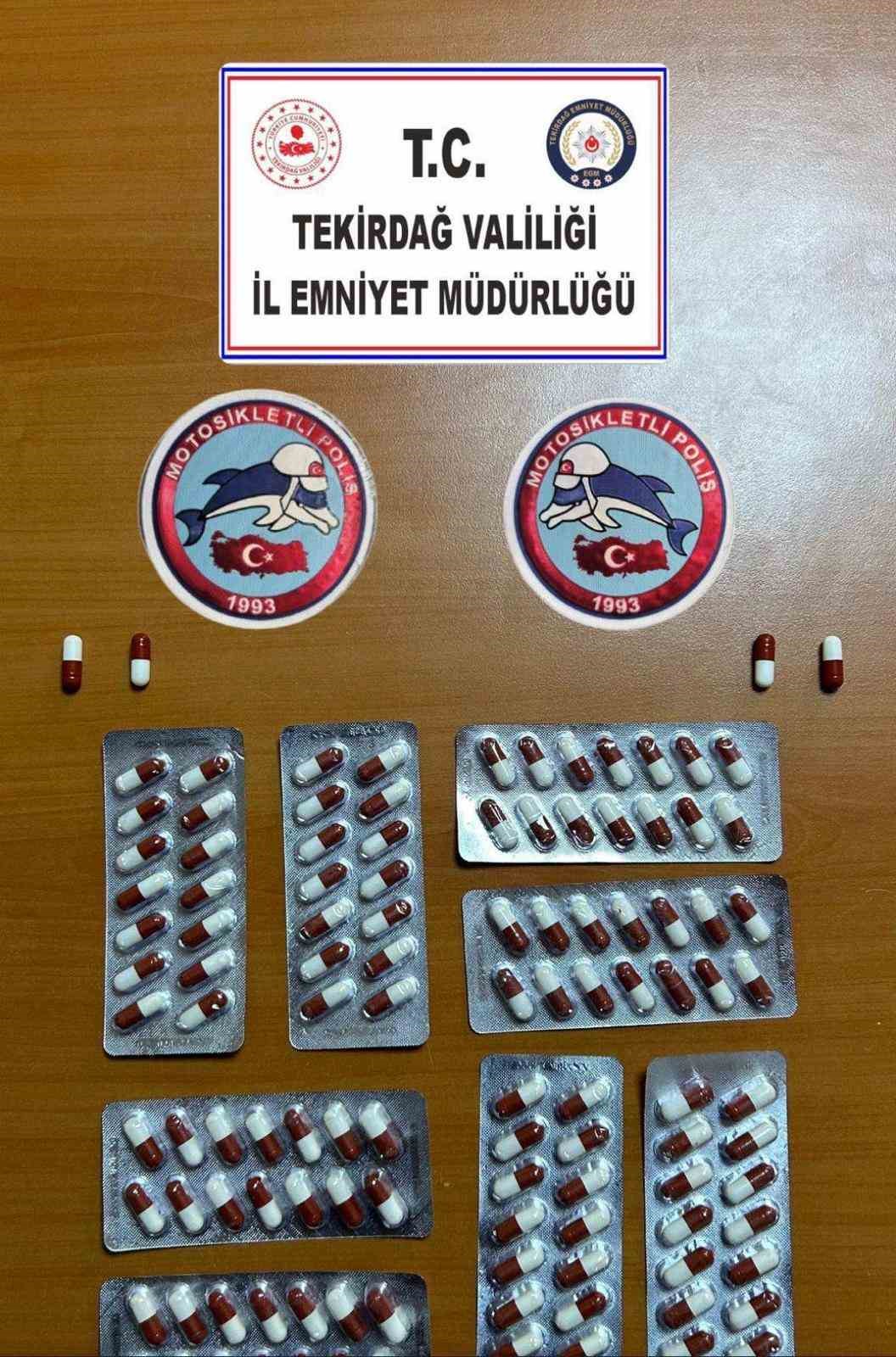 Tekirdağda Yunus Timlerinden Huzur Operasyonu: Çok Sayıda Uyuşturucu Ve Silah Ele Geçirildi