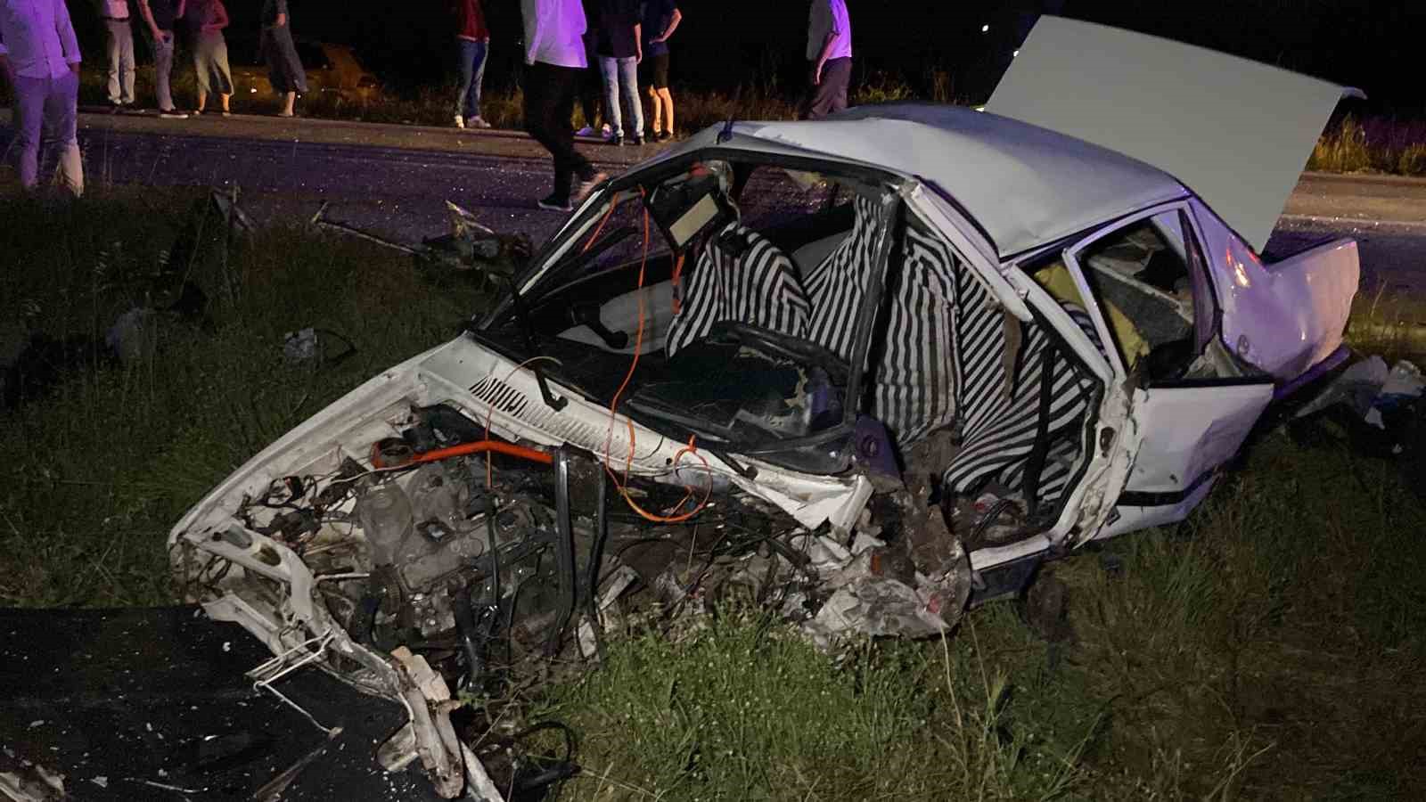Tekirdağdaki İki Otomobilin Çarpıştığı Kazada Can Pazarı: 4 Yaralı